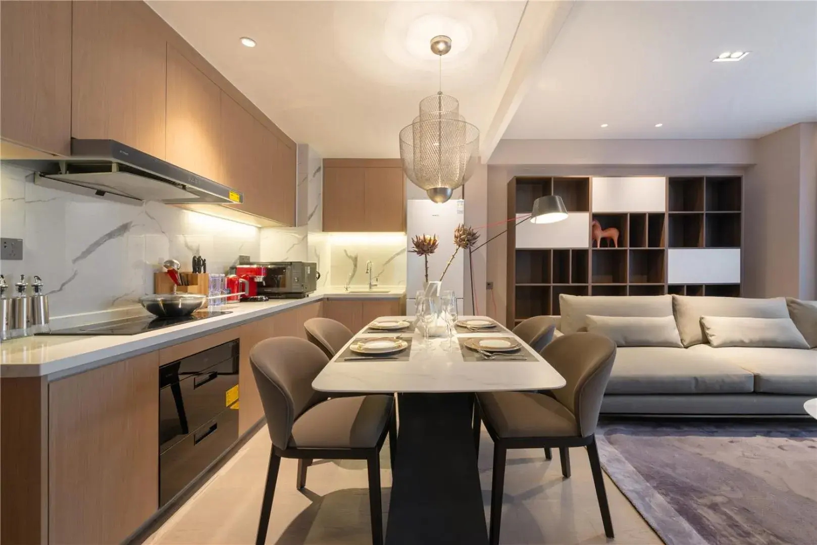 Selection Two Bed in Cresasia Residence Selection Two Bed in Cresasia Residence