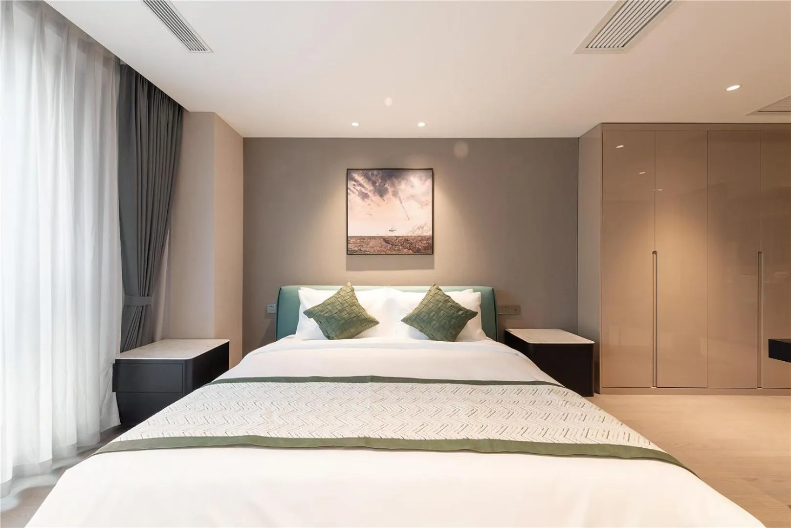Bed in Cresasia Residence