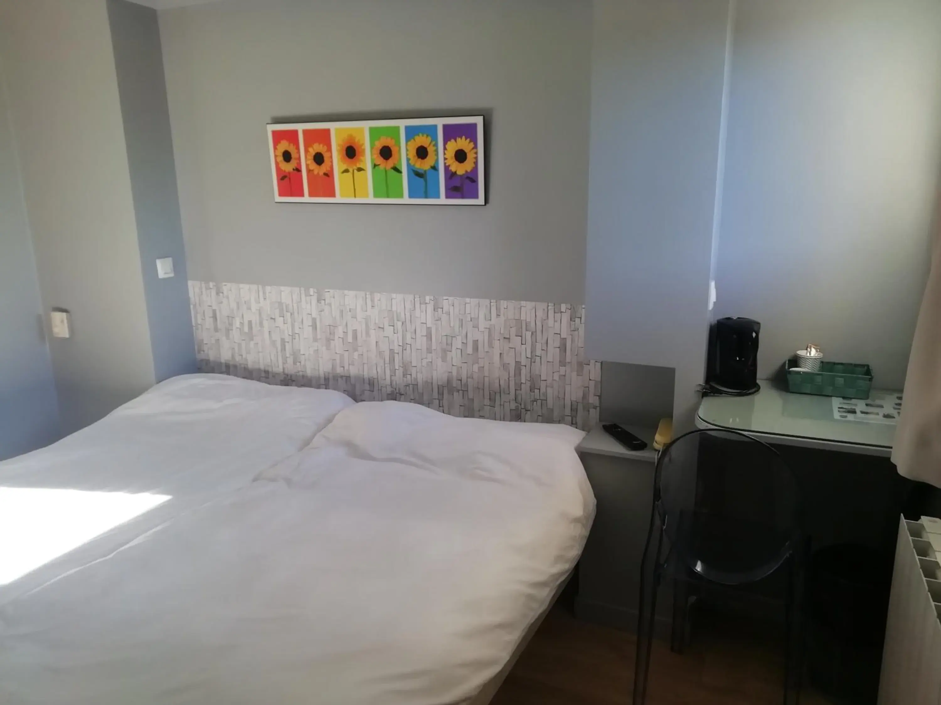 Comfort Twin Room in Hôtel Evan Comfort Twin Room in Hôtel Evan