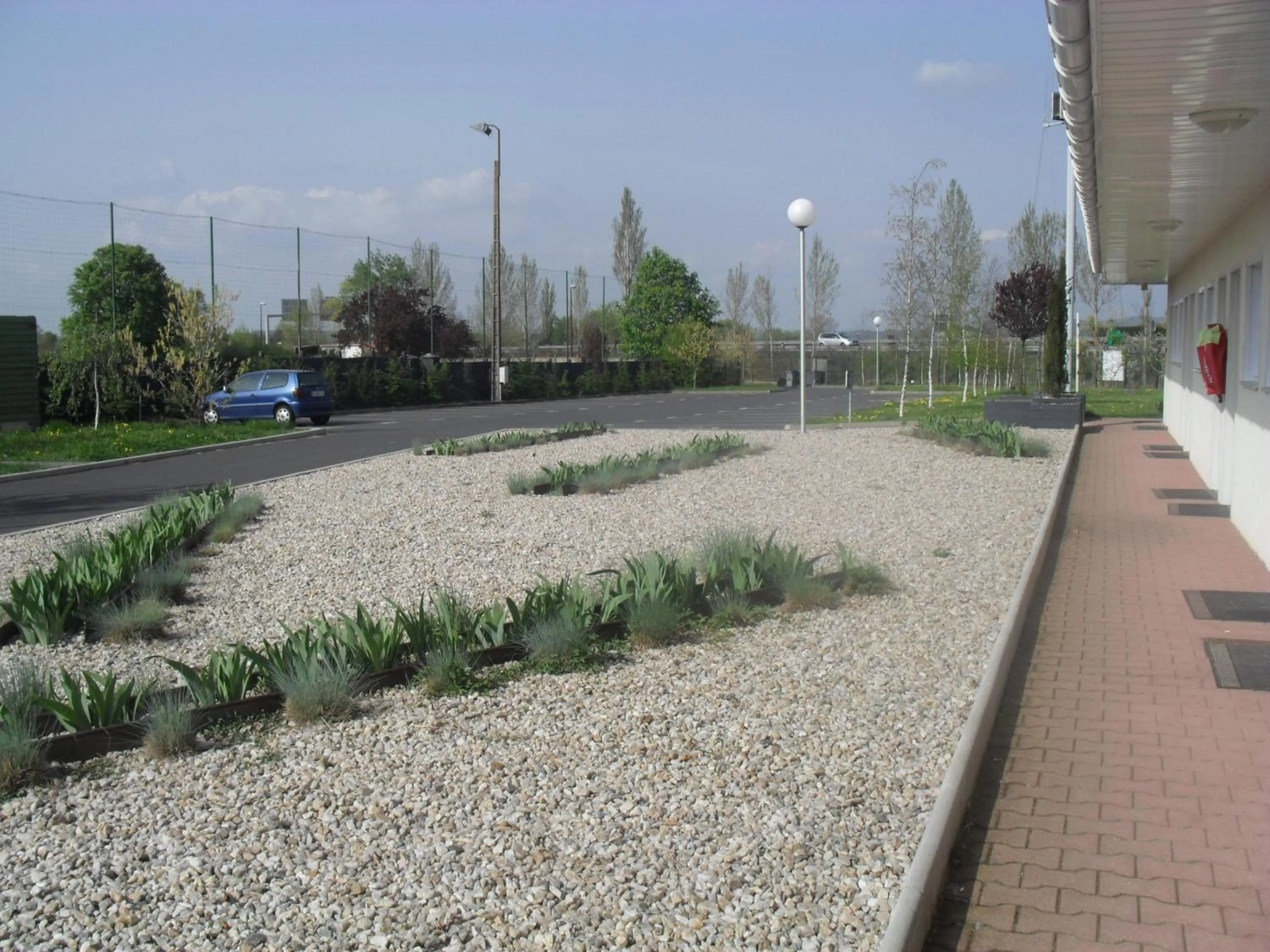 Facade/entrance in Hôtel Evan