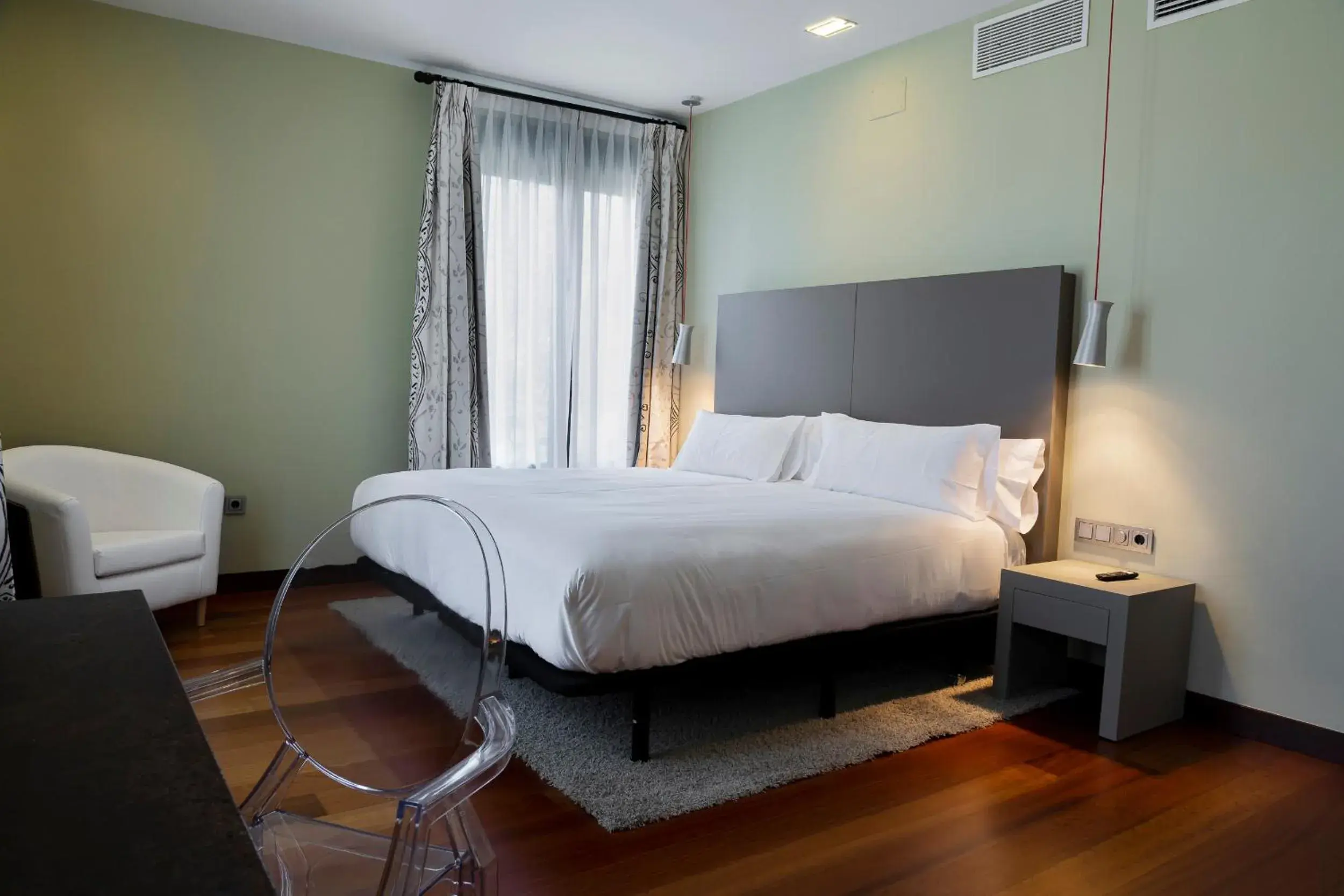 Bed in Hotel AR Isabel de Farnesio Bed in Hotel AR Isabel de Farnesio