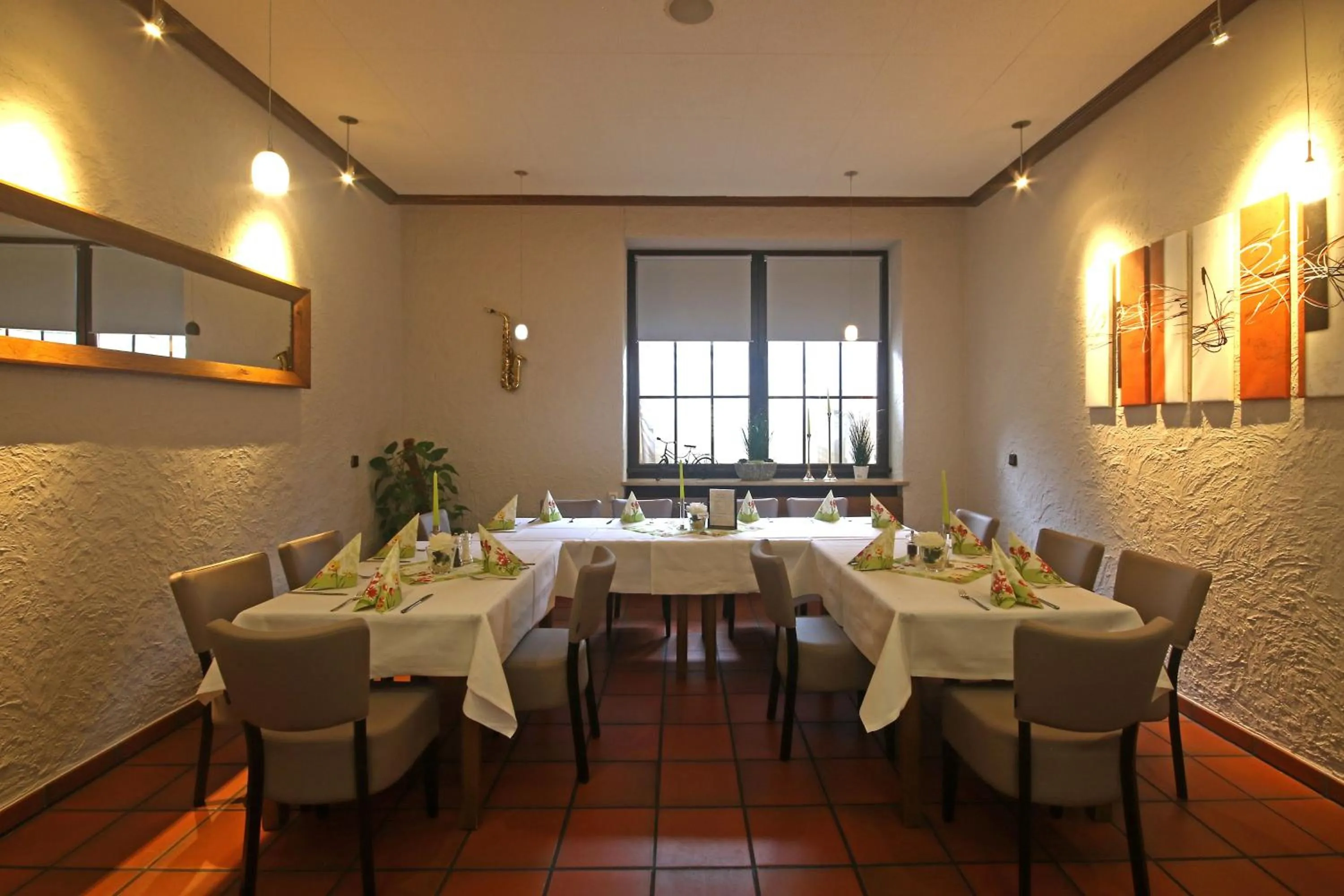 Restaurant/places to eat in Hotel Busch-Atter