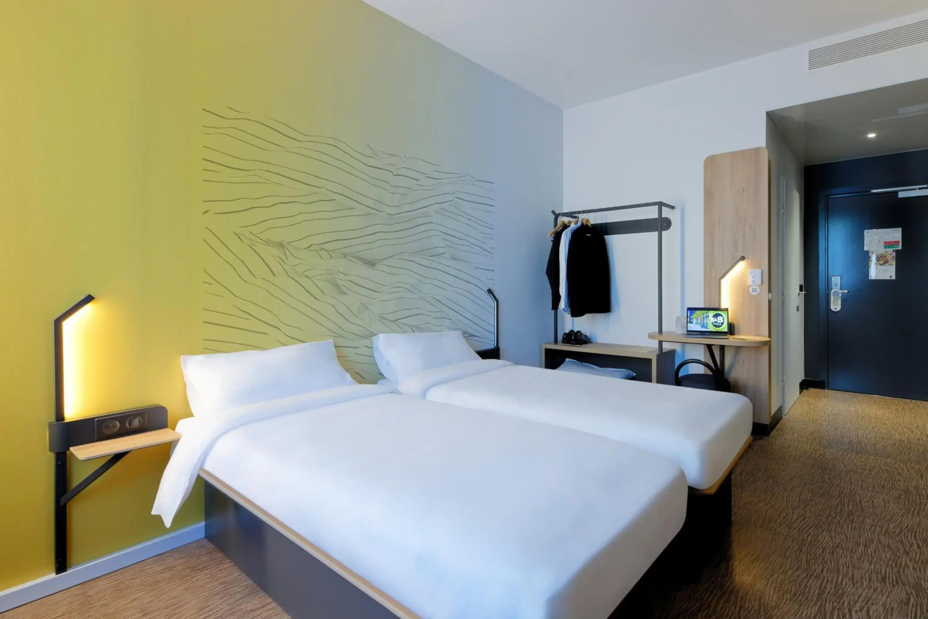 Twin Room in B&B HOTEL Le Touquet Twin Room in B&B HOTEL Le Touquet