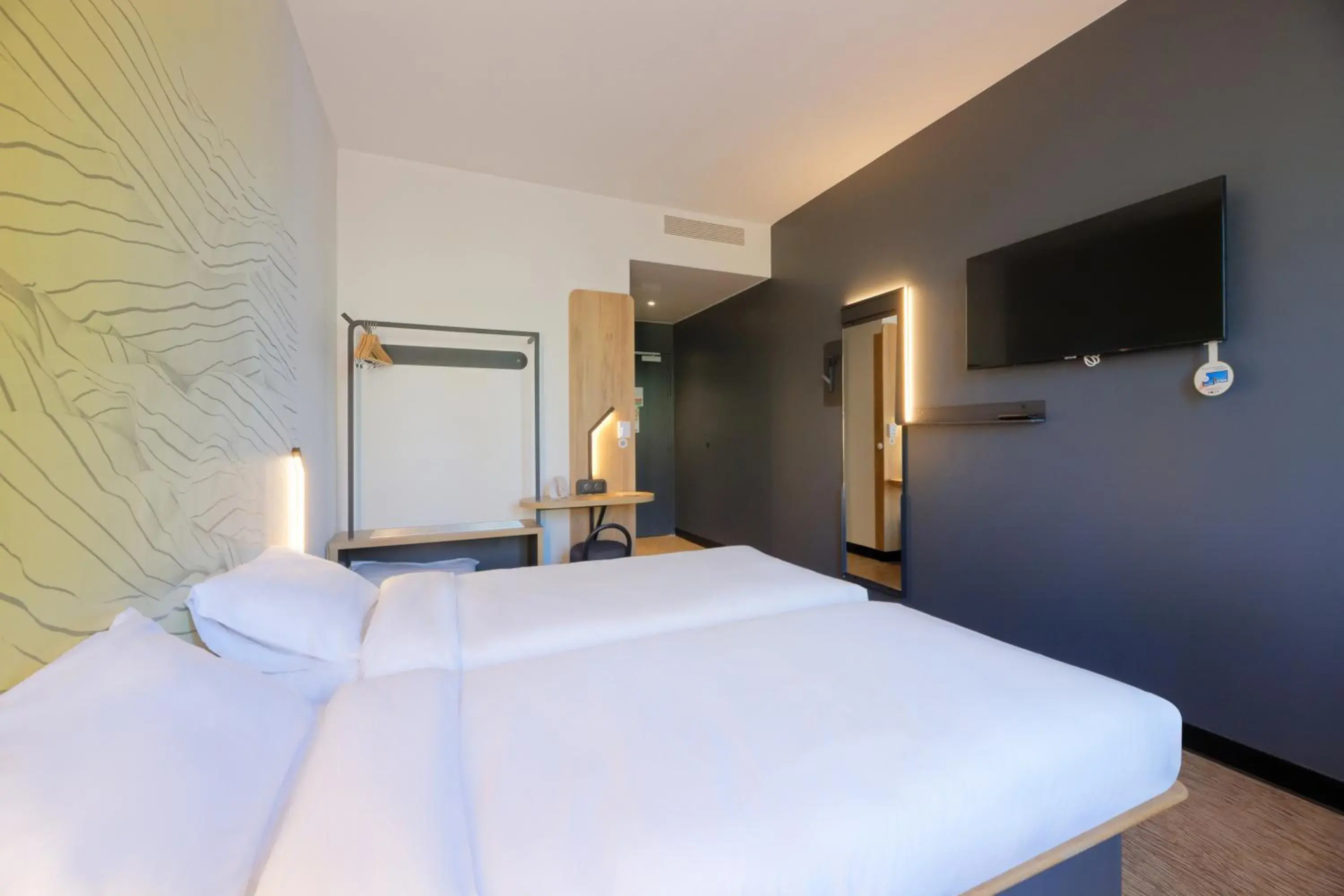 Twin Room in B&B HOTEL Le Touquet Twin Room in B&B HOTEL Le Touquet