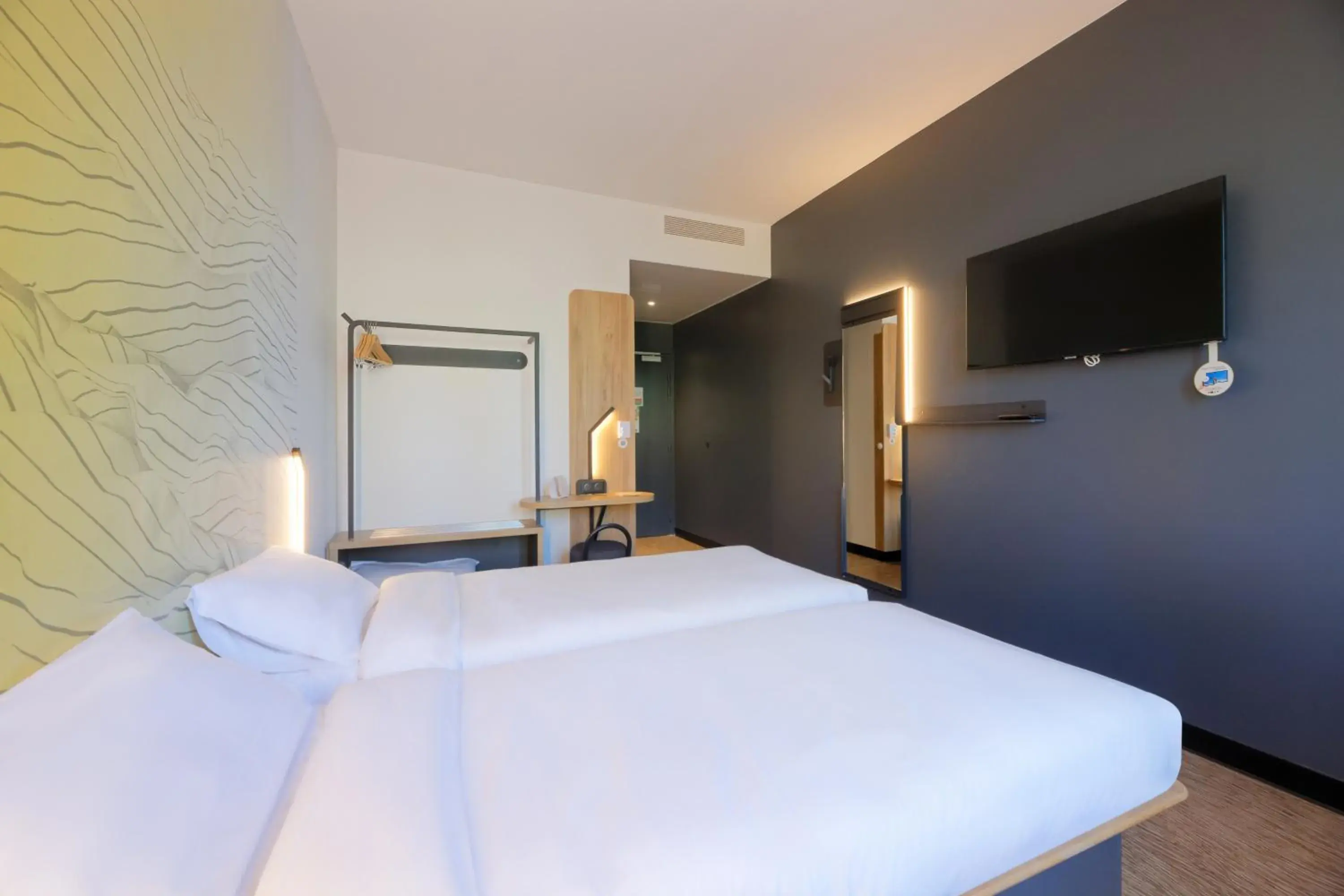 Twin Room in B&B HOTEL Le Touquet Twin Room in B&B HOTEL Le Touquet