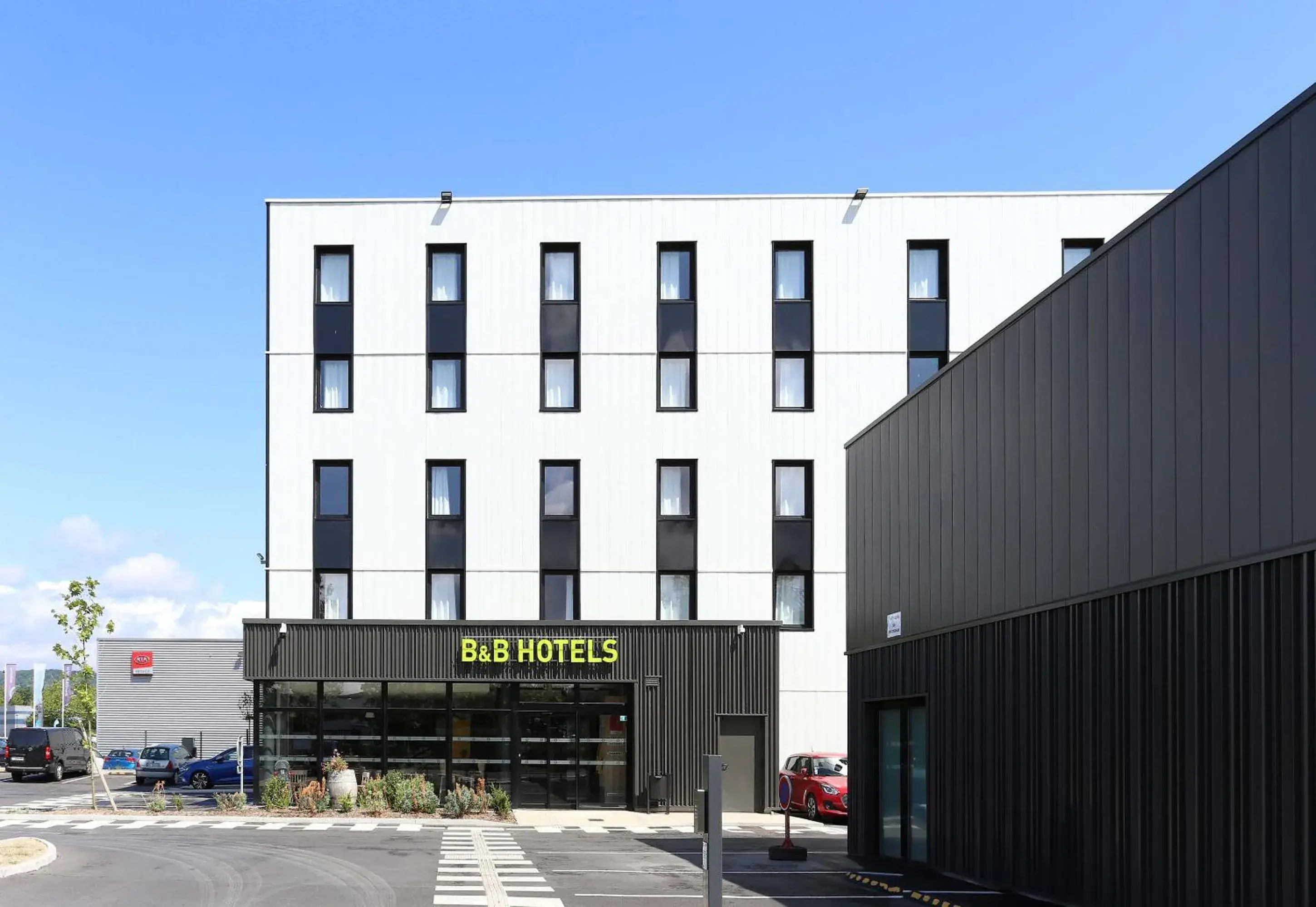 Property building in B&B HOTEL Epernay Property building in B&B HOTEL Epernay