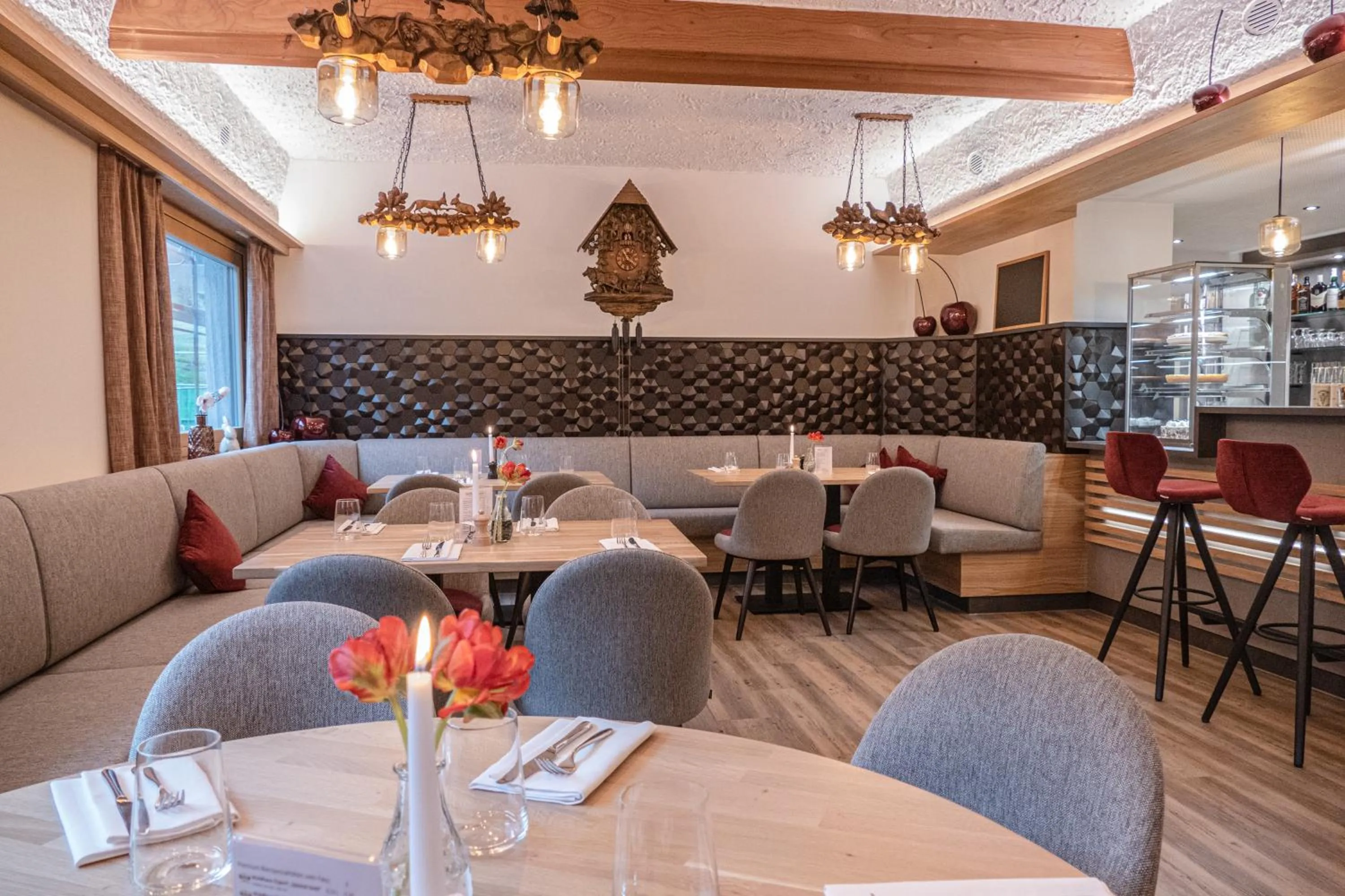 Restaurant/places to eat in Höhenhotel & Restaurant Kalikutt