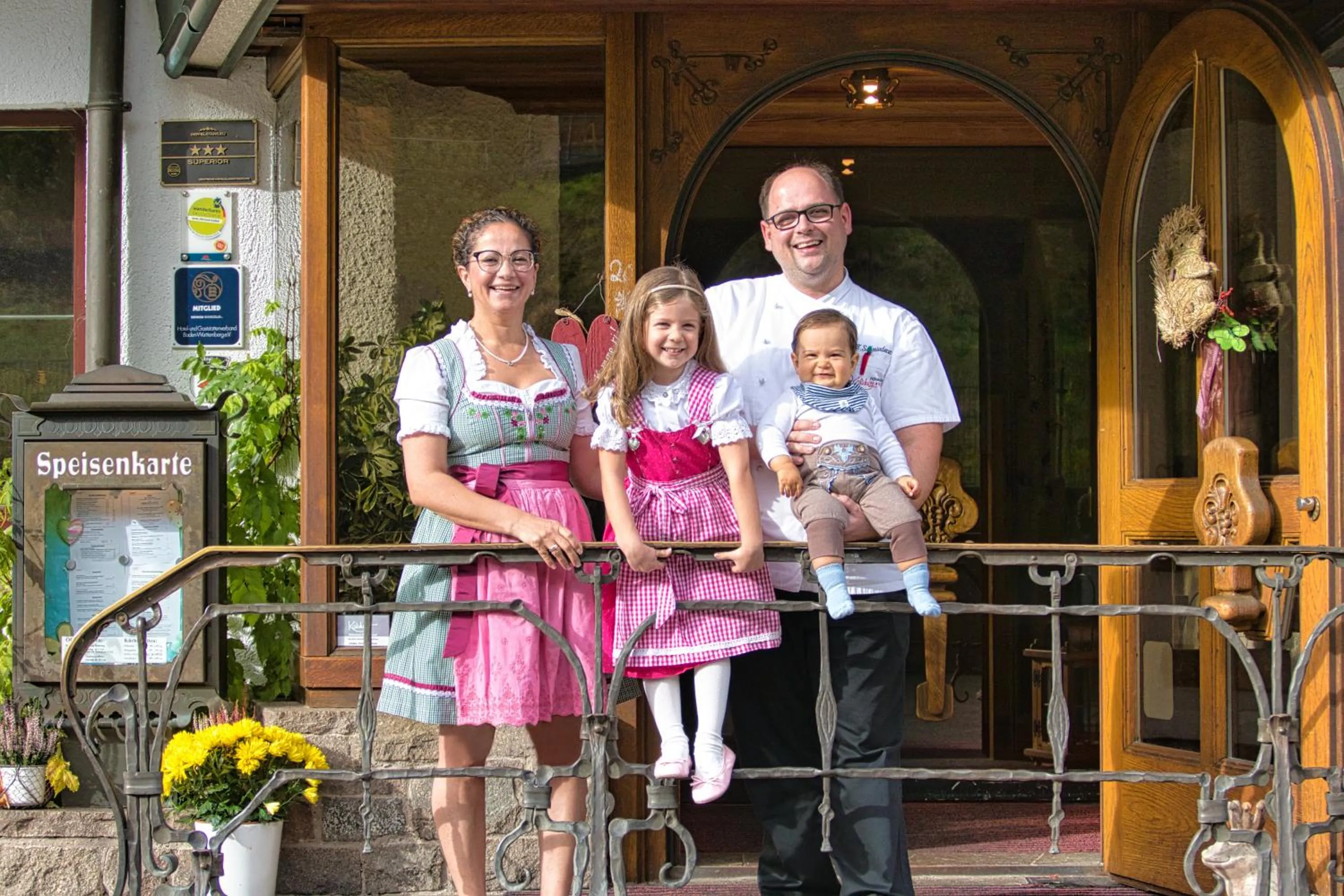 Family in Höhenhotel & Restaurant Kalikutt