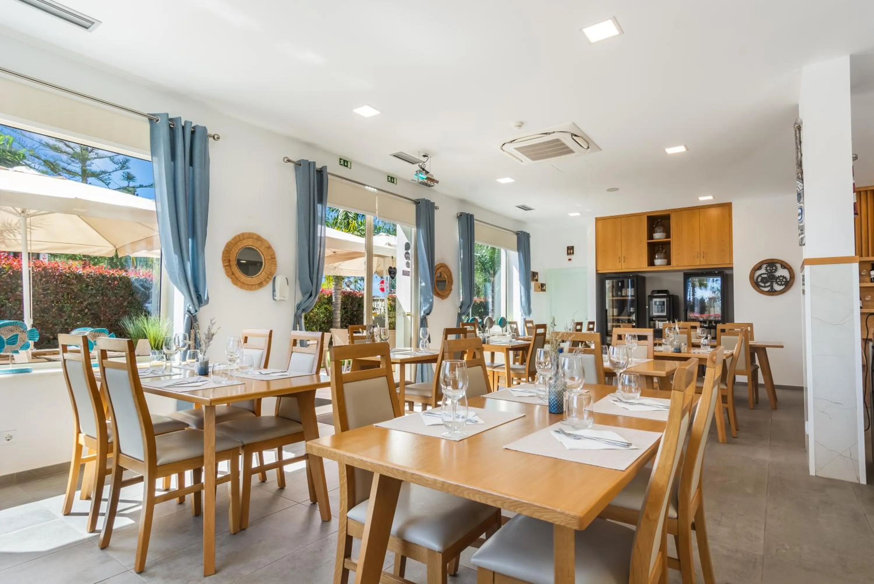 Restaurant/places to eat in Hotel Rural Brícia Du Mar