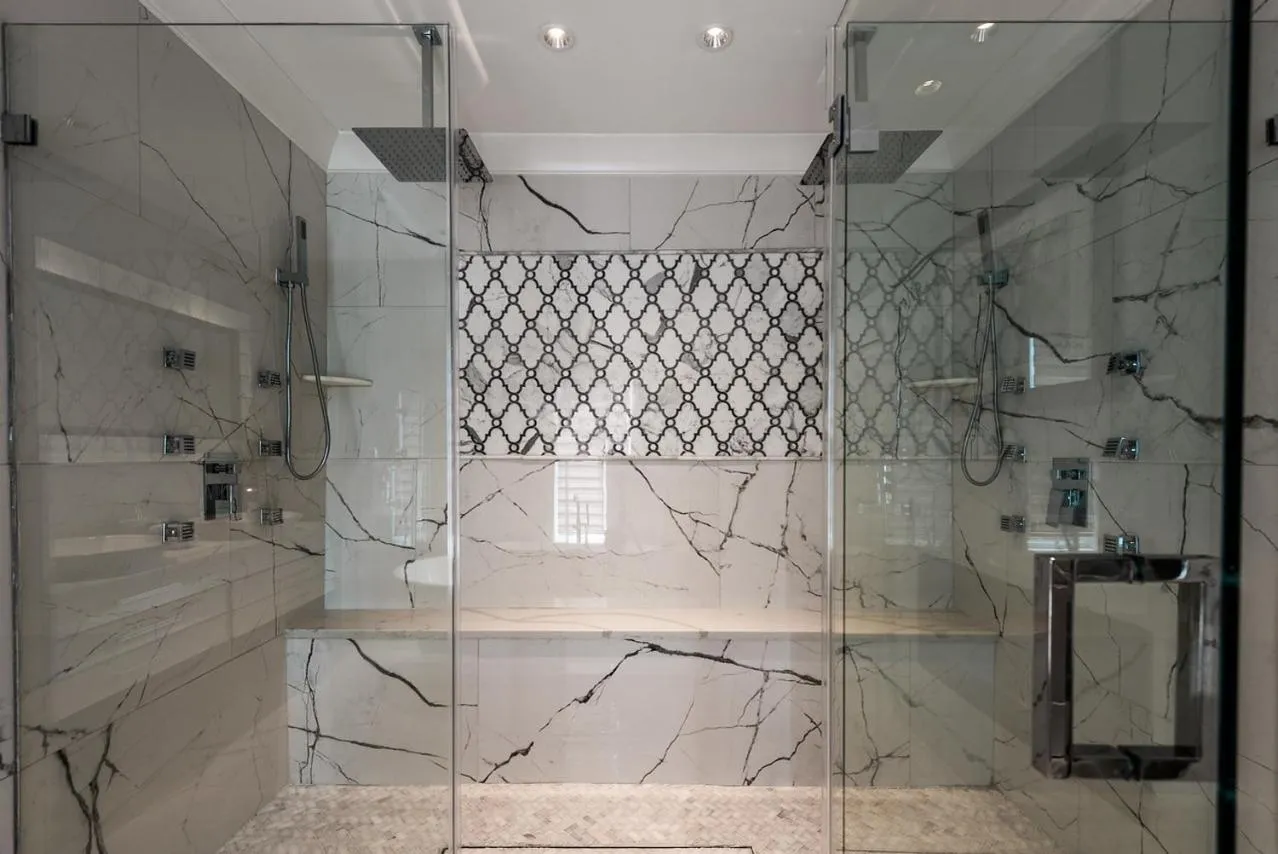 Lago-mar Luxury Modern Waterfront Home