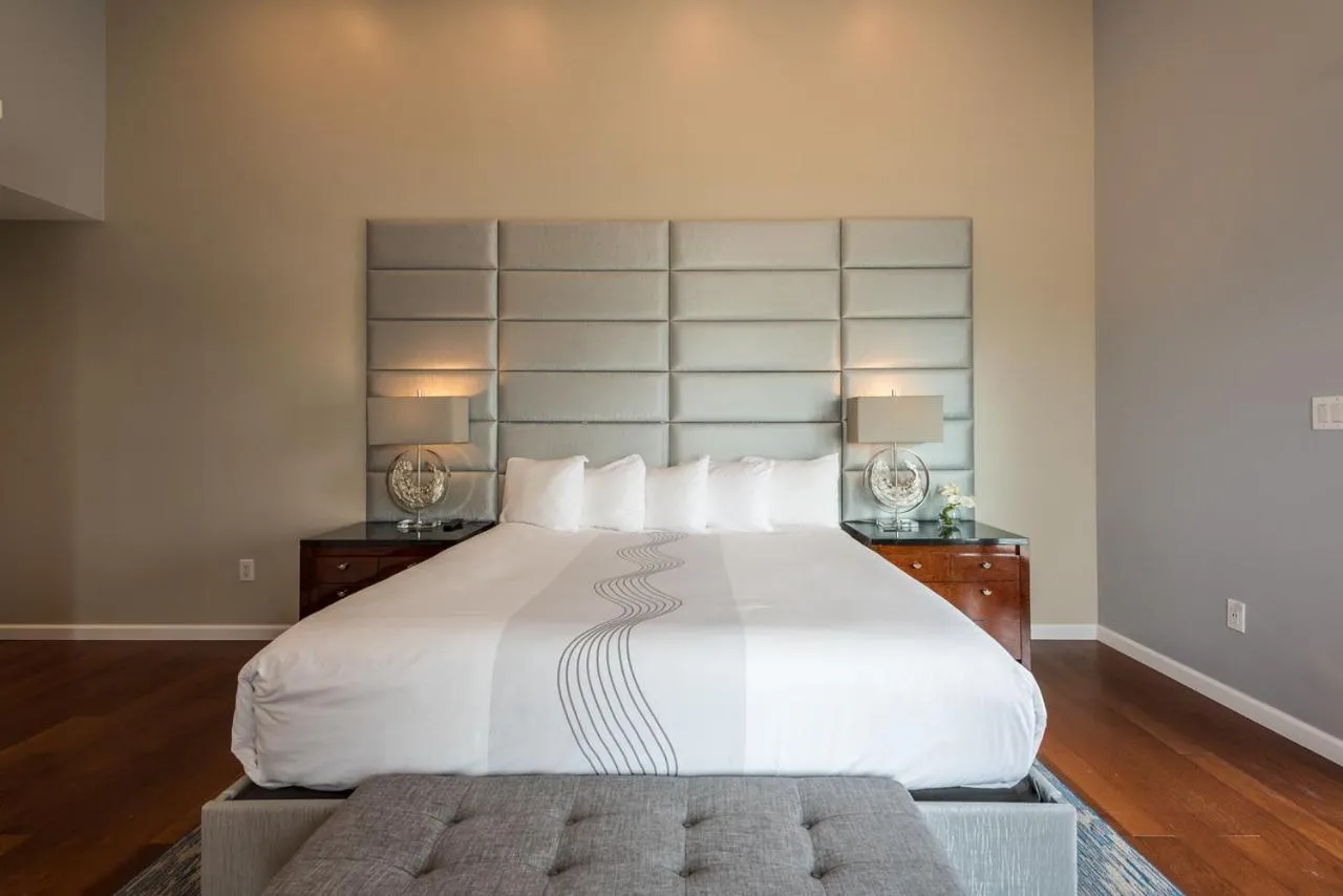 Bed in Lago-mar Luxury Modern Waterfront Home