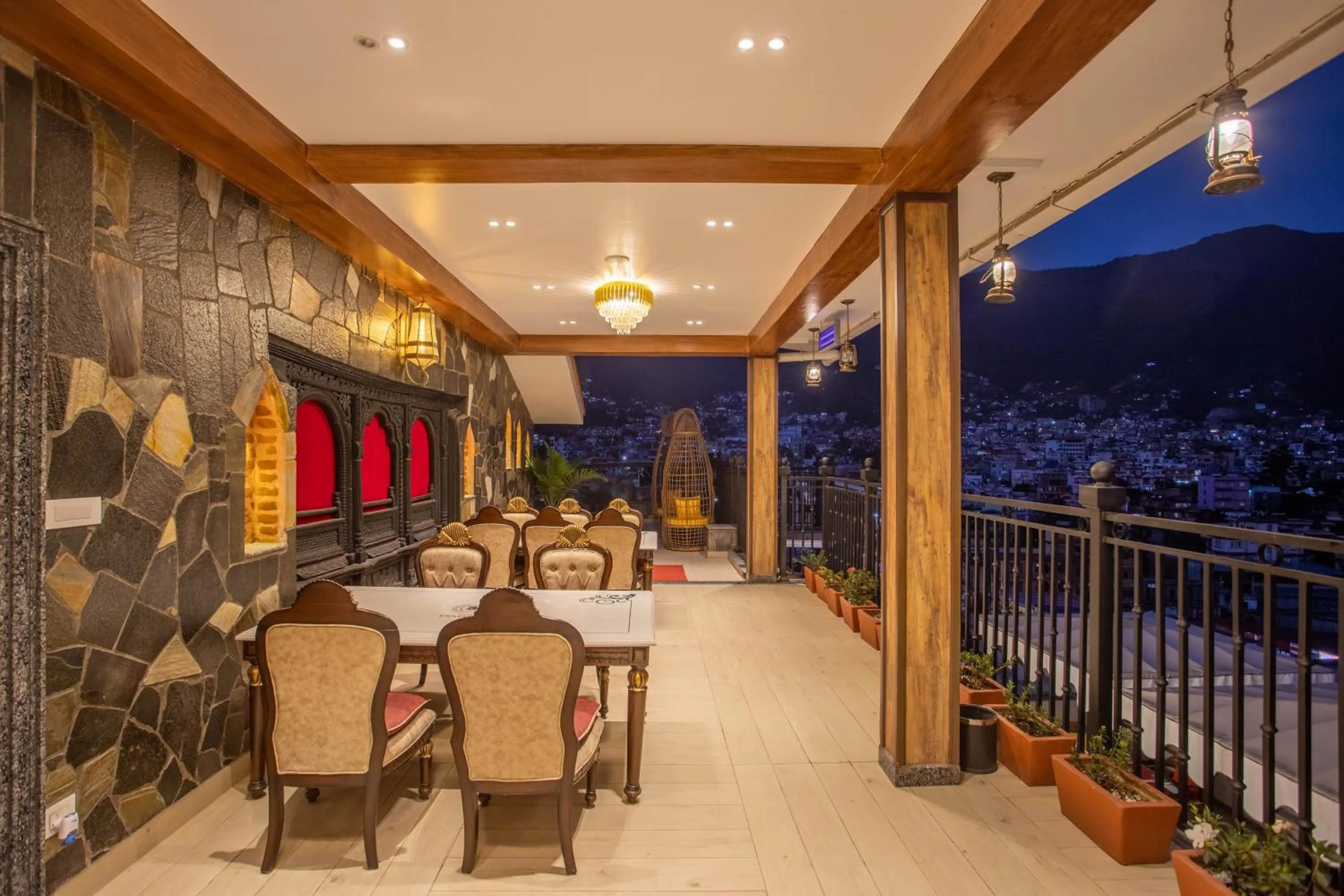 Restaurant/places to eat in Hotel Pabera Heritage Boutique