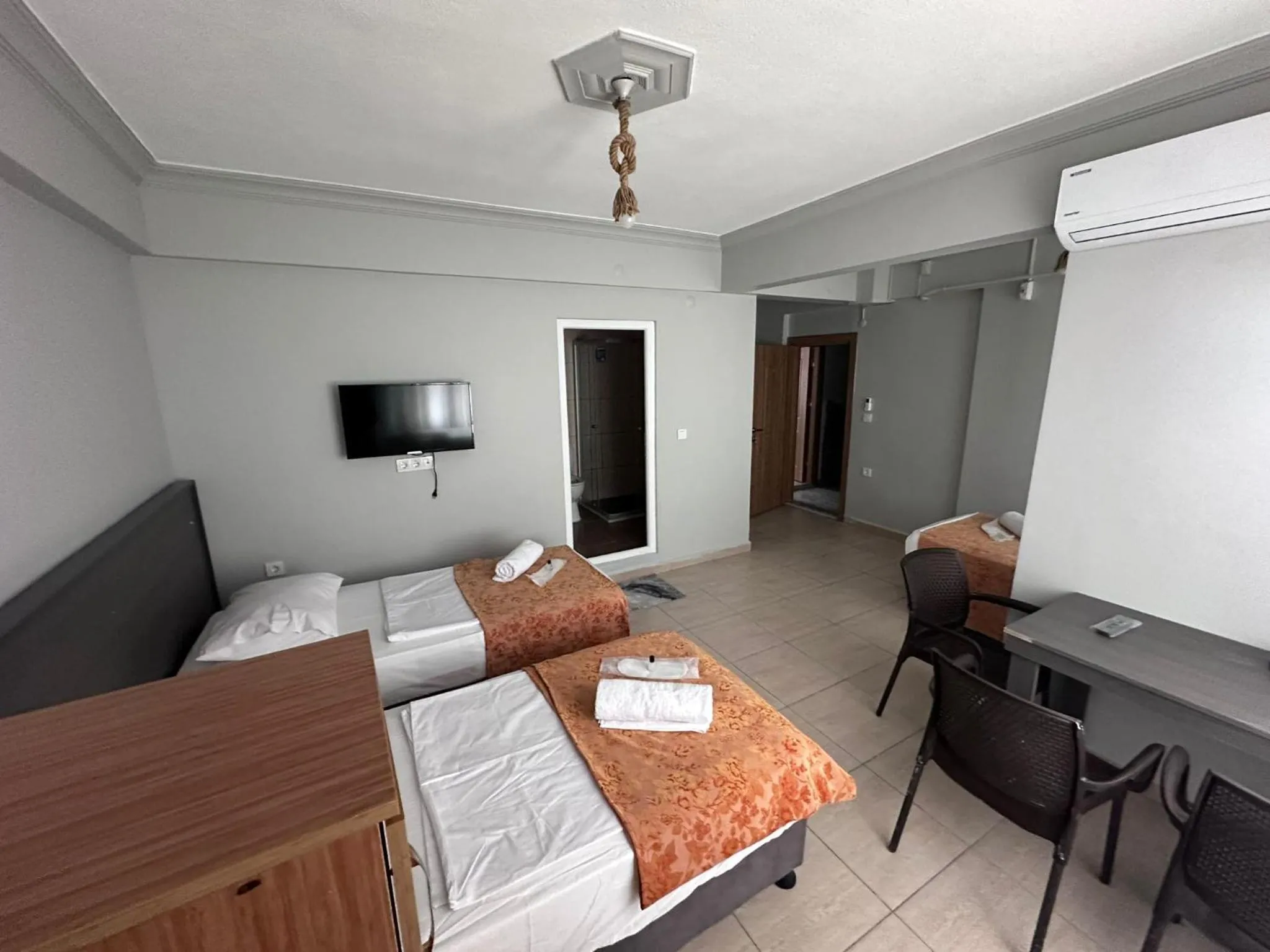 Bed in Güneş Pansiyon