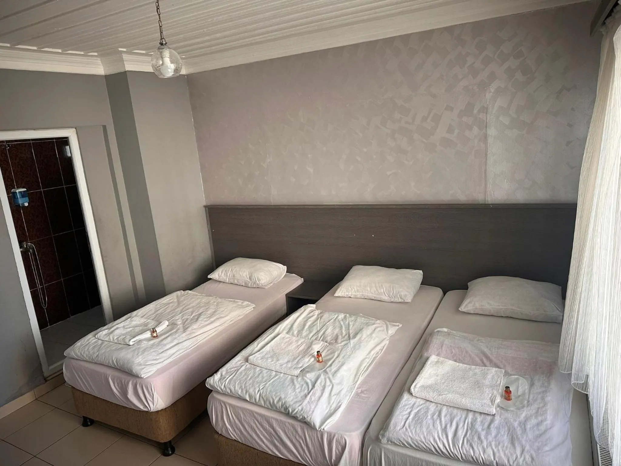Bed in Güneş Pansiyon