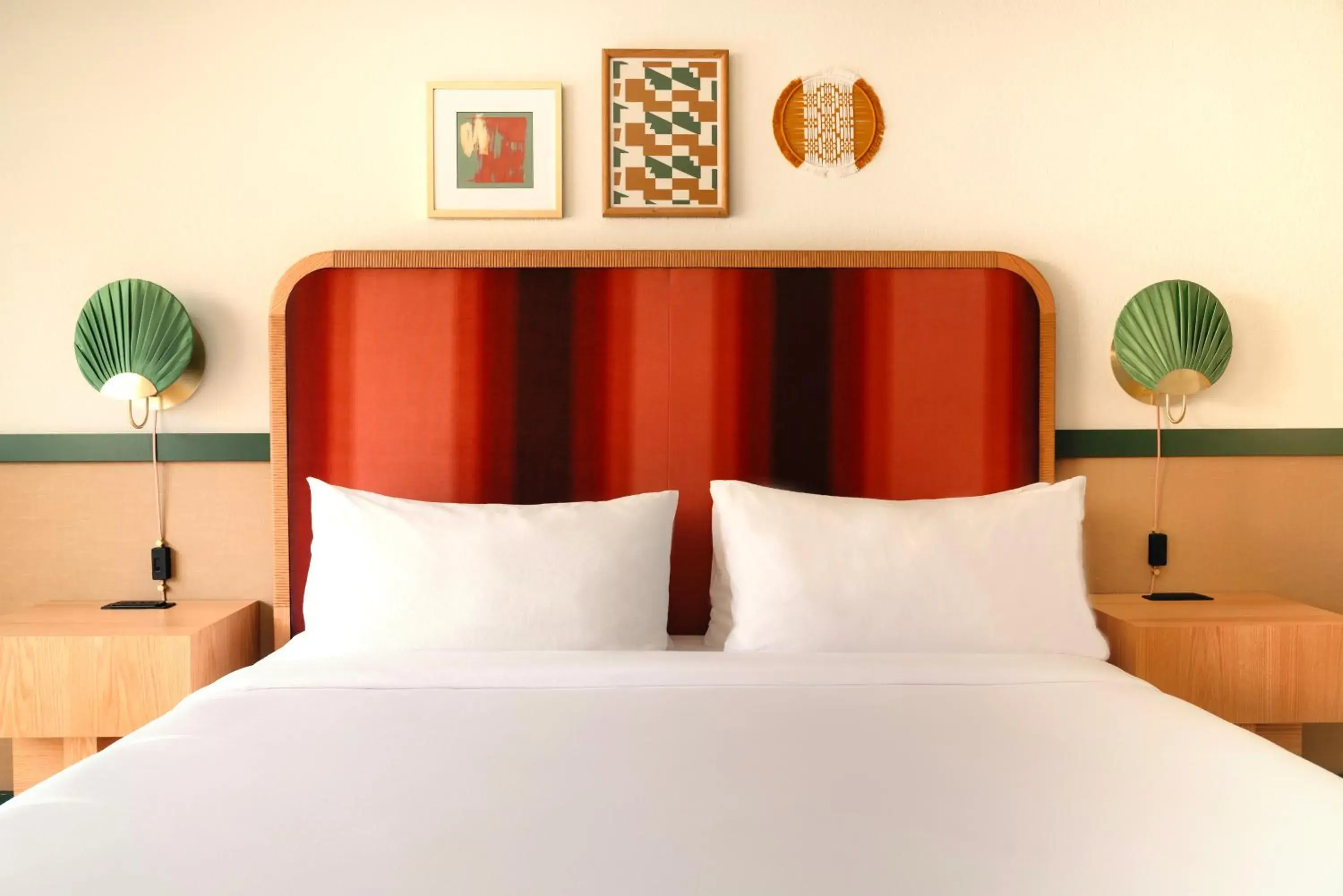 Bed in Life House, Palm Springs Bed in Life House, Palm Springs