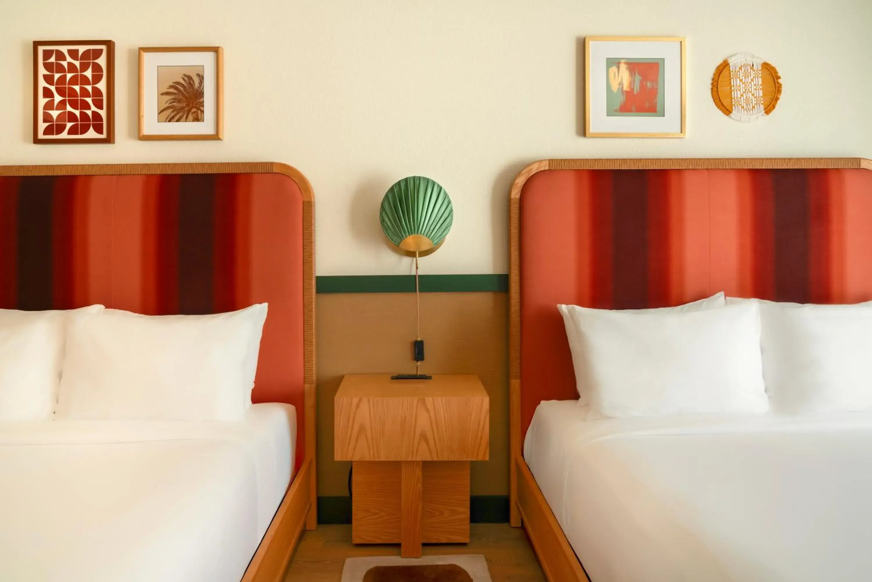 Bed in Life House, Palm Springs Bed in Life House, Palm Springs