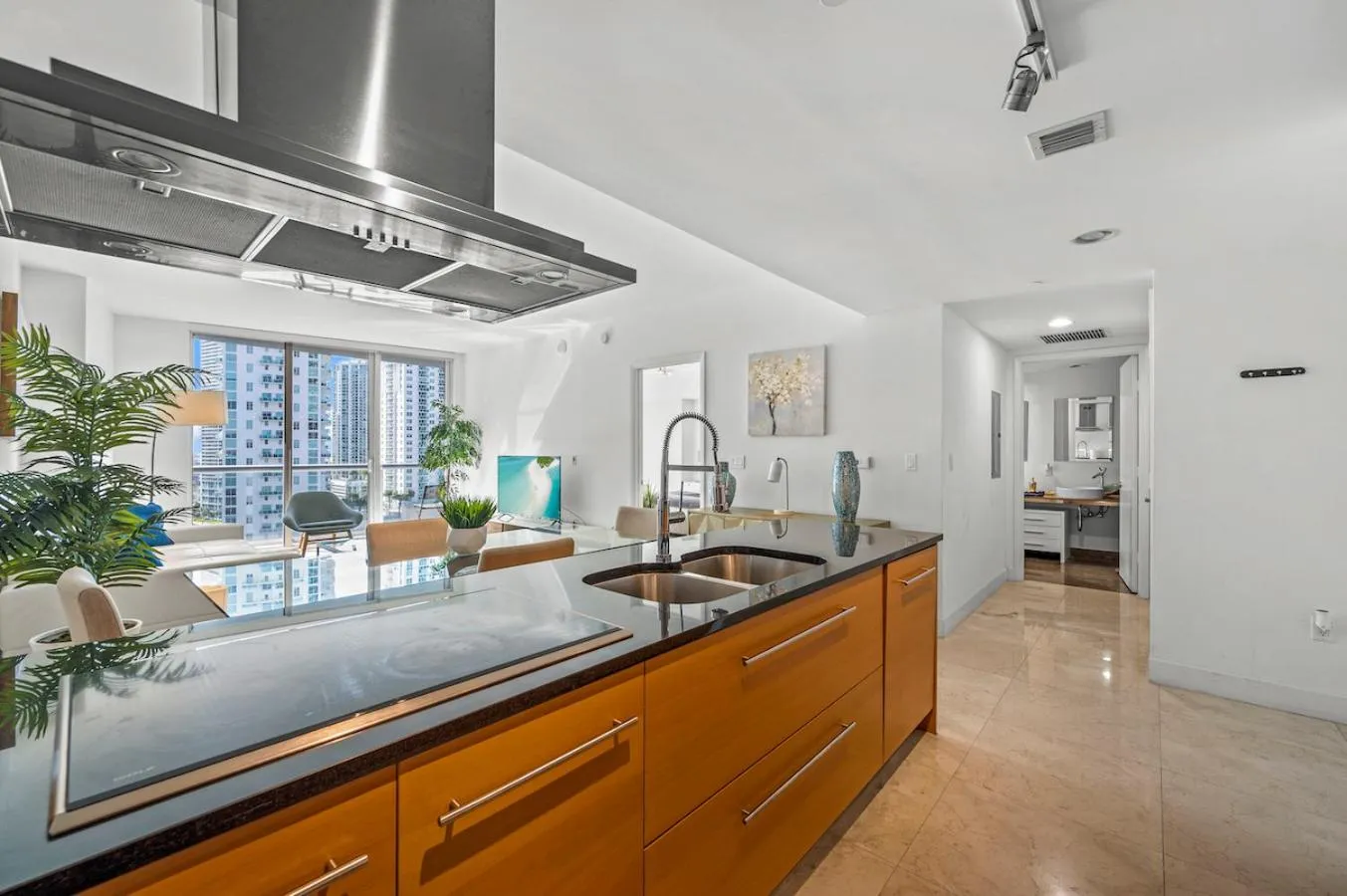 ICON W BRICKELL LUXURY CONDO