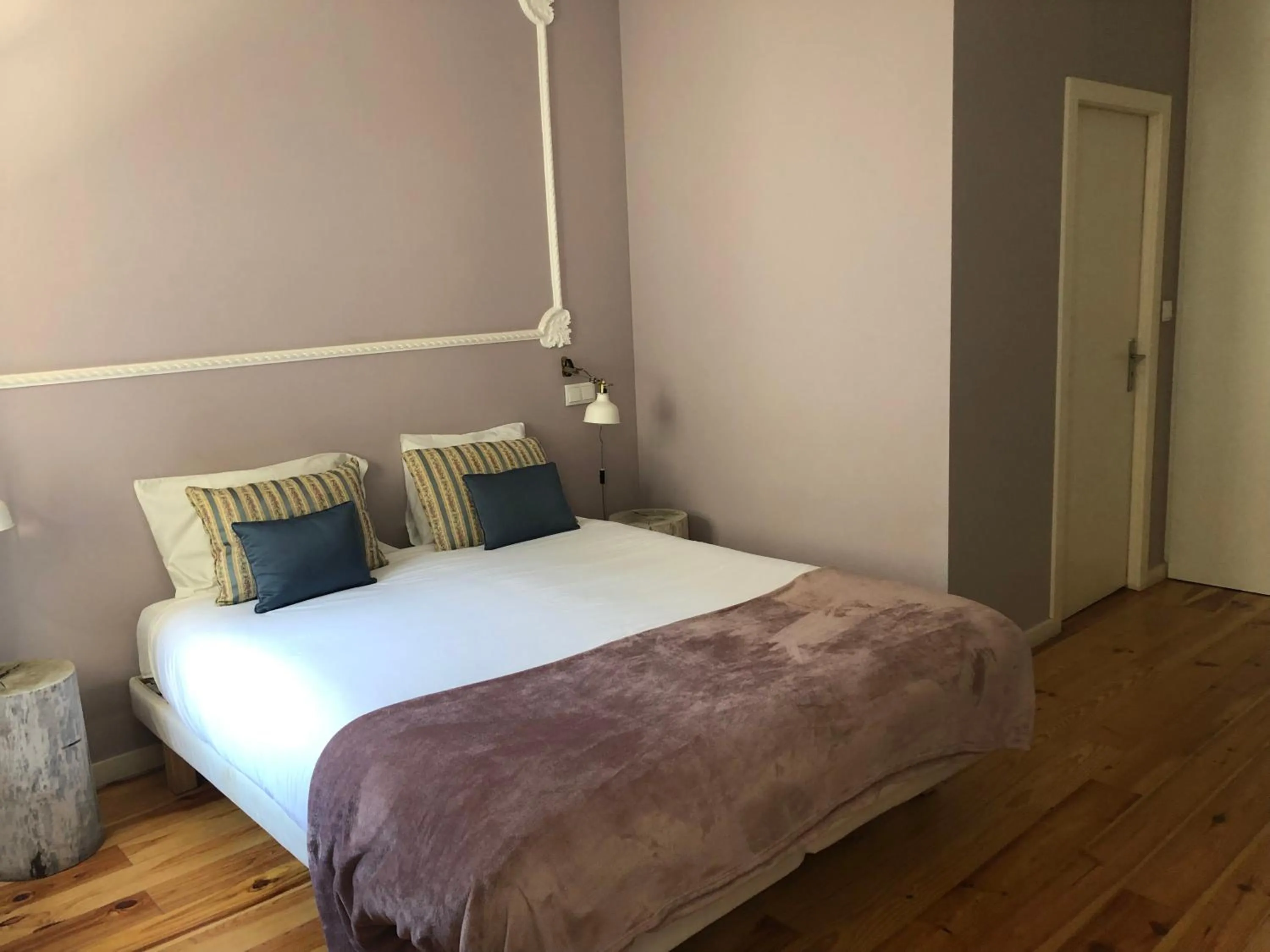 Bedroom, Bed in Godinho's House