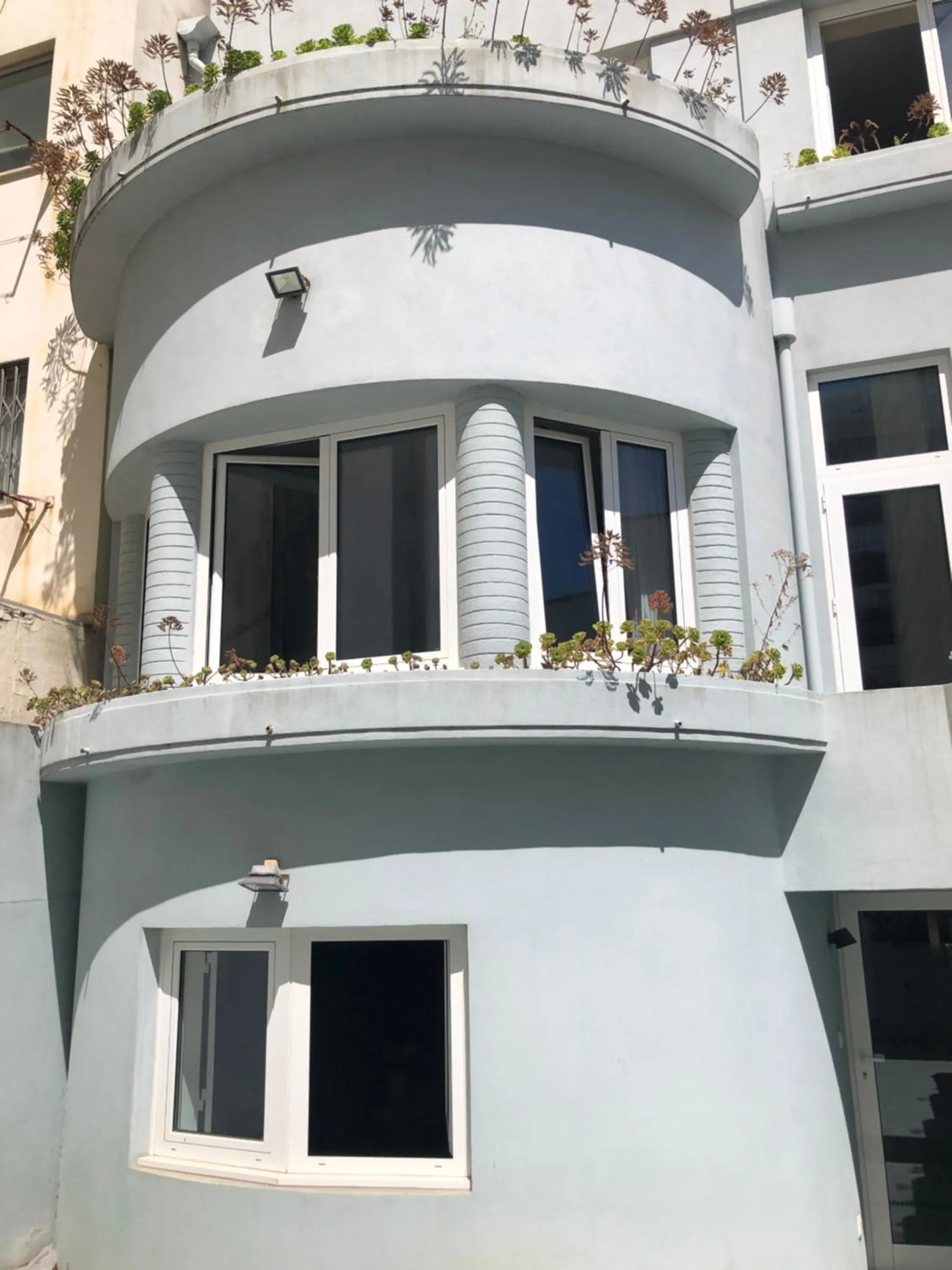 Property building in Godinho's House
