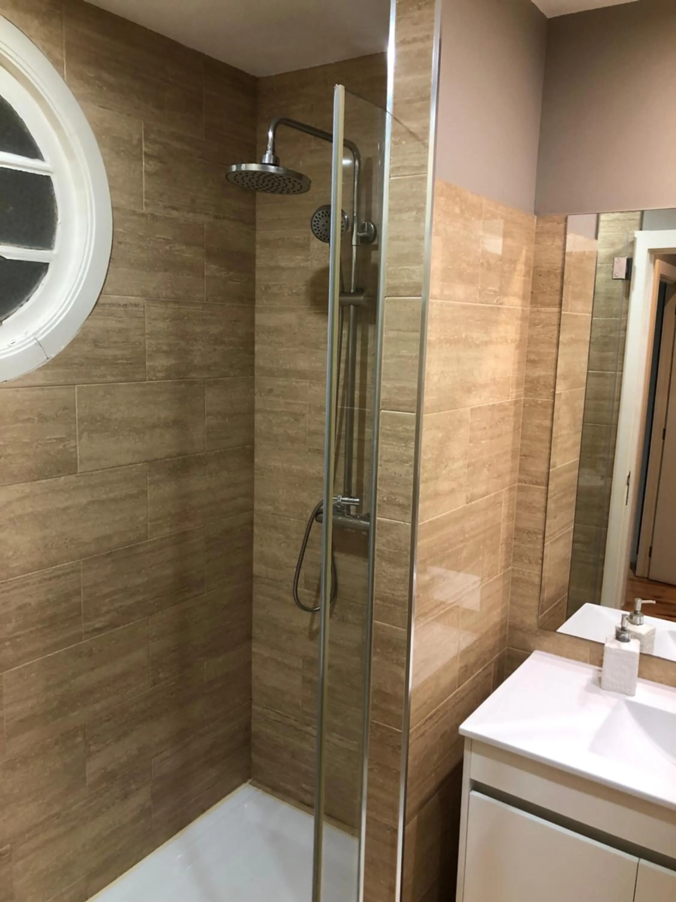 Bathroom in Godinho's House