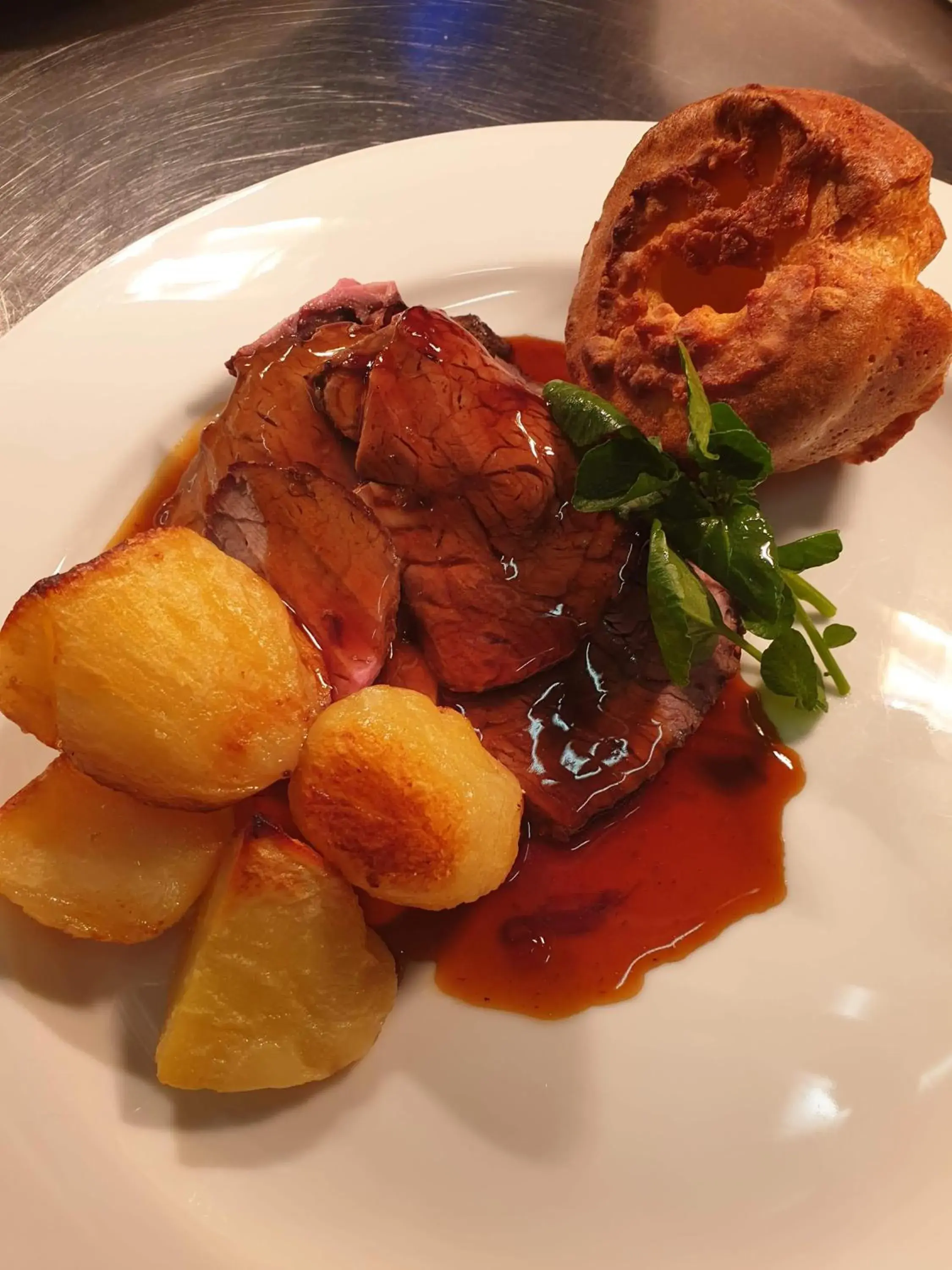 Food and drinks in The Cheney Arms Food and drinks in The Cheney Arms