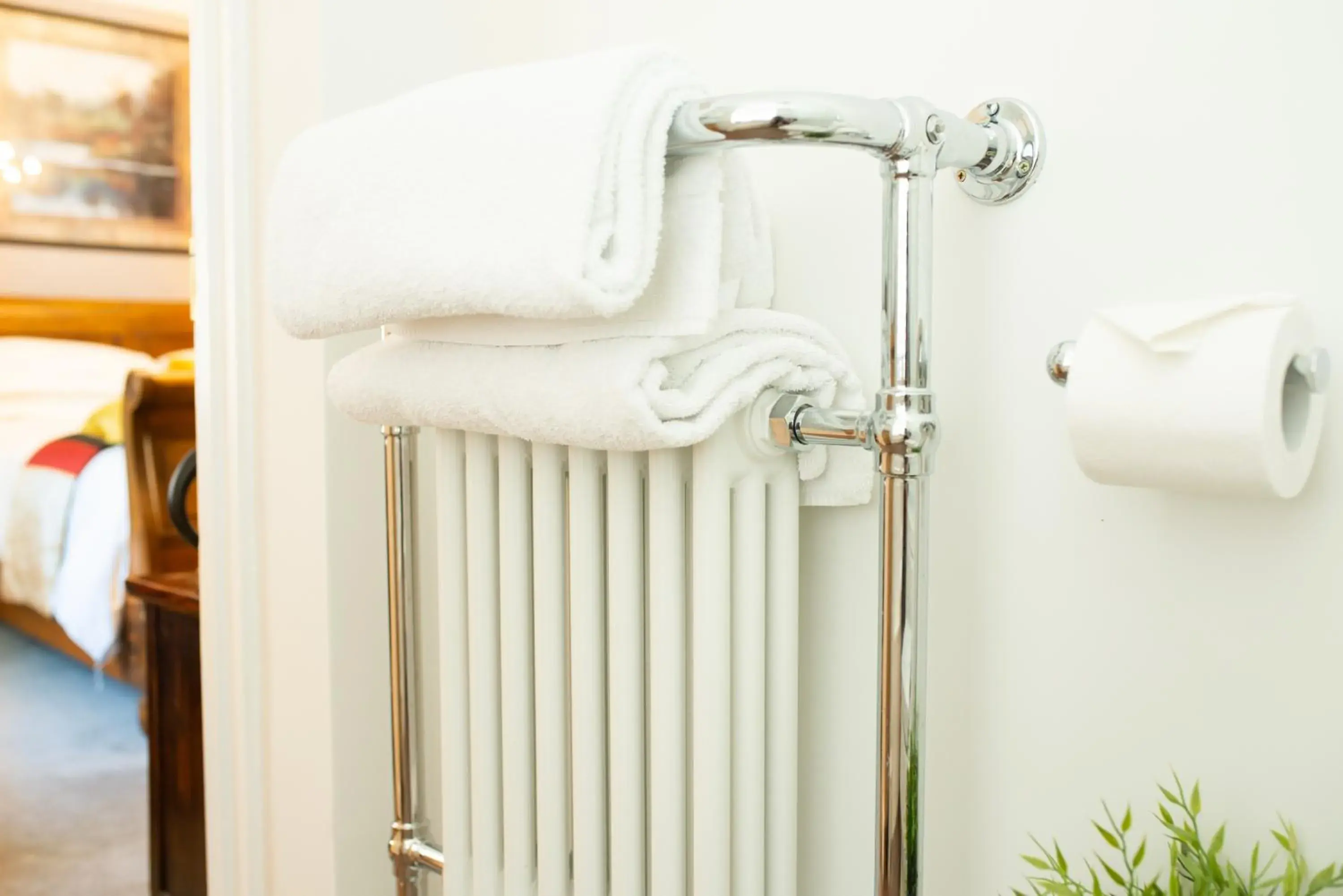 Bathroom in The Cheney Arms Bathroom in The Cheney Arms