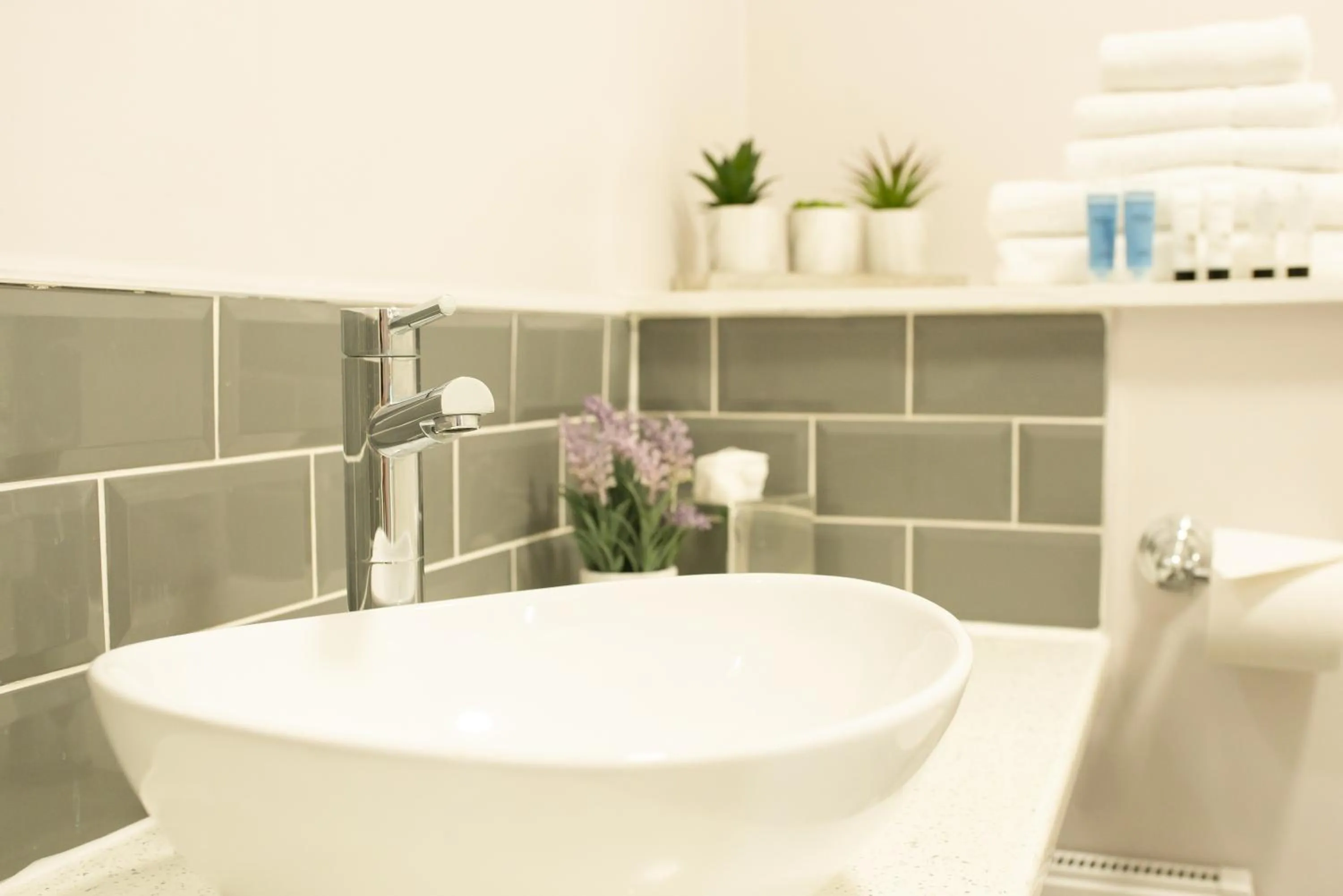 Bathroom in The Cheney Arms
