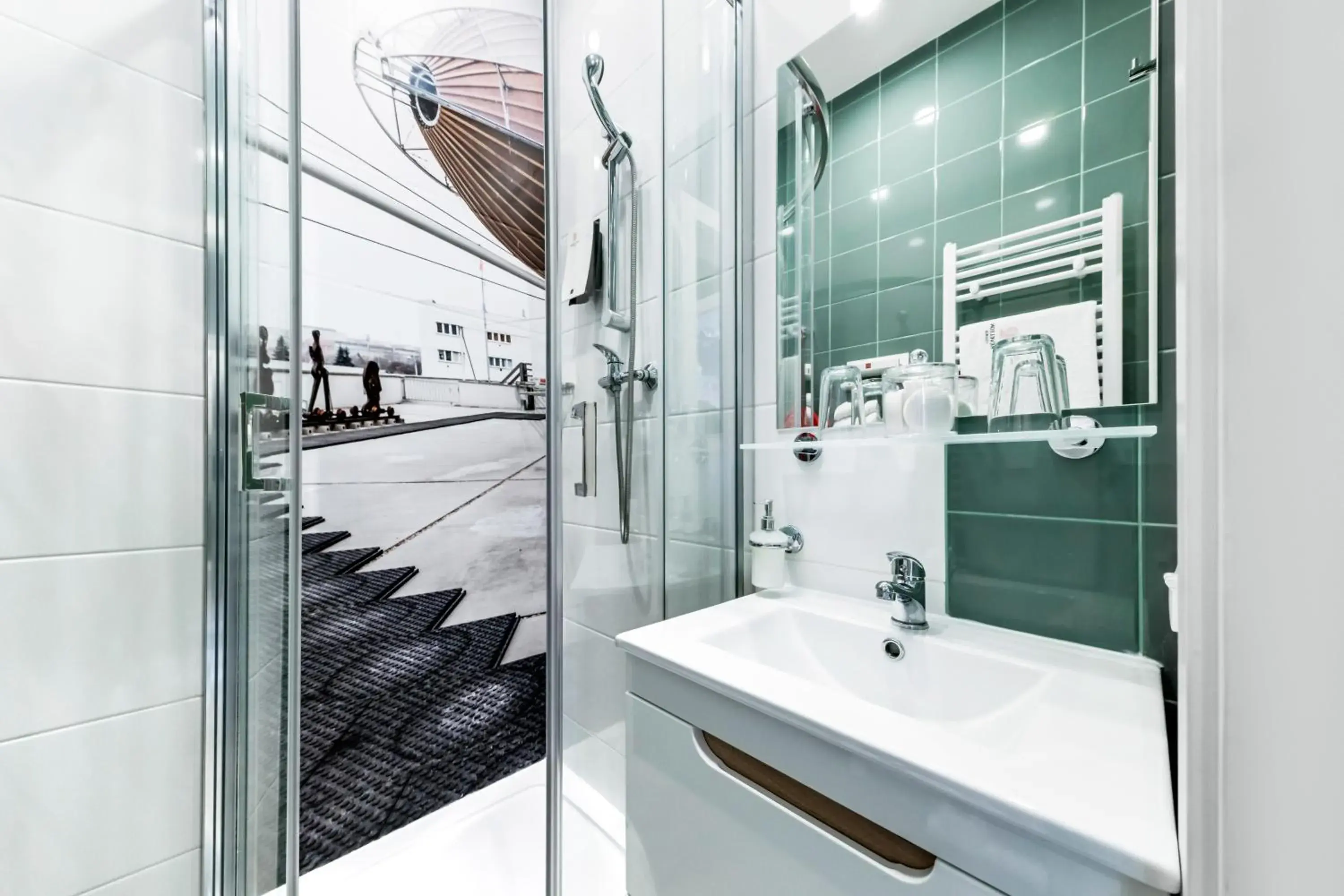 Shower in Revelton Studios Prague Shower in Revelton Studios Prague