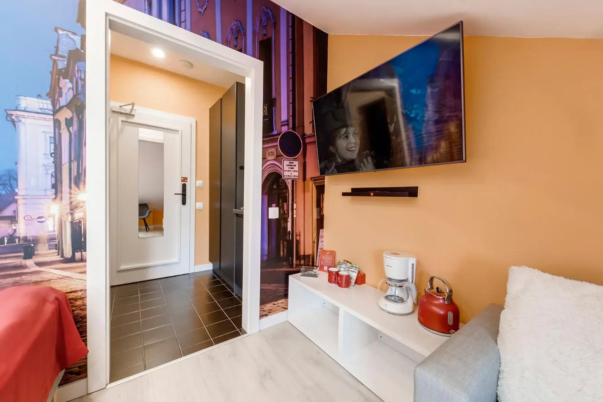 TV and multimedia, Bed in Revelton Studios Prague TV and multimedia, Bed in Revelton Studios Prague