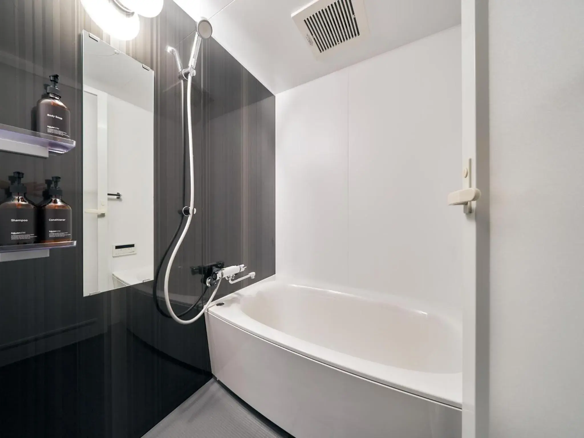 Rakuten STAY Naha Yachimun Street - standard 6 Bed Room Rakuten STAY Naha Yachimun Street - standard 6 Bed Room