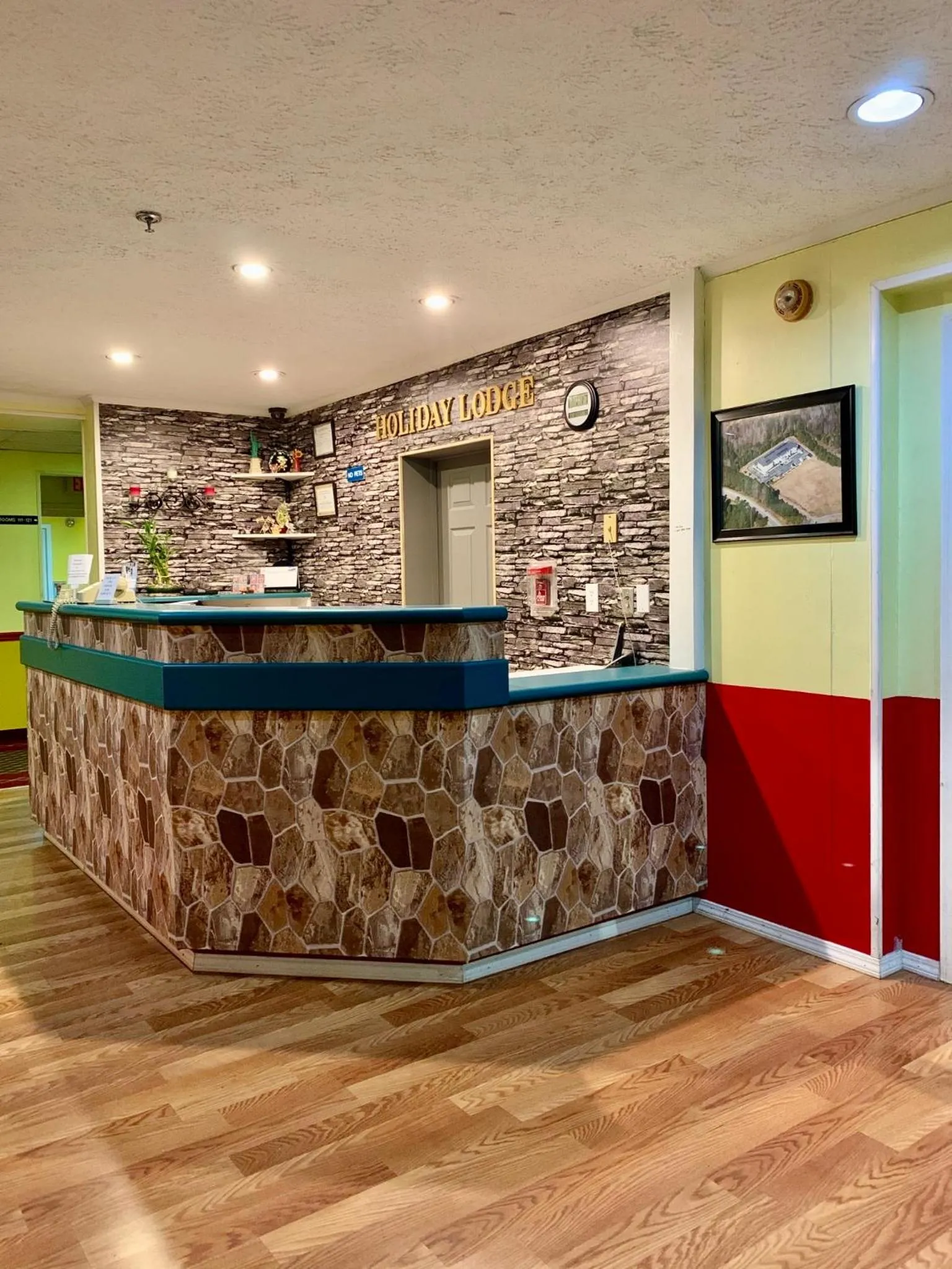 Holiday Lodge - Greensboro/Lake Oconee
