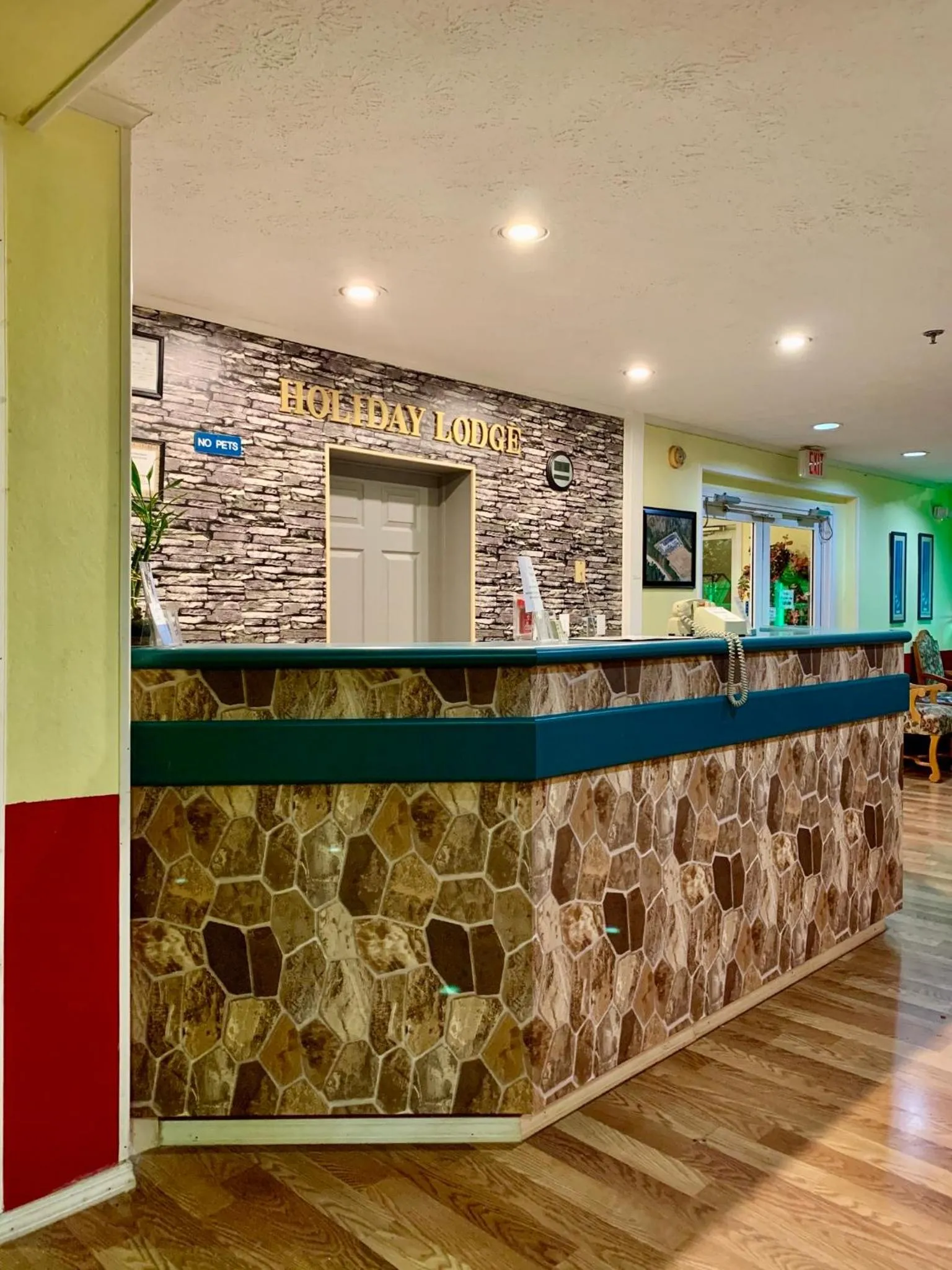 Holiday Lodge - Greensboro/Lake Oconee