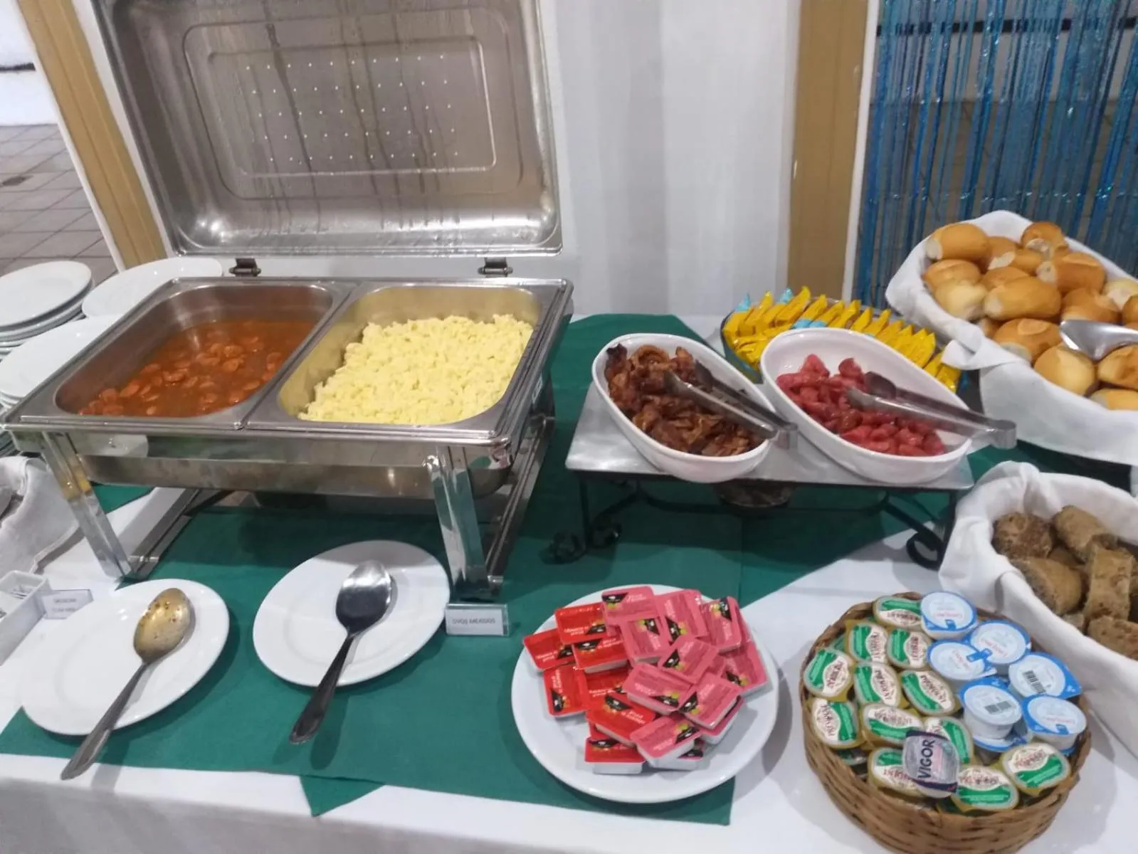 Breakfast in Pousada Casablanca Águas de São Pedro - Próximo ao Thermas Water Park