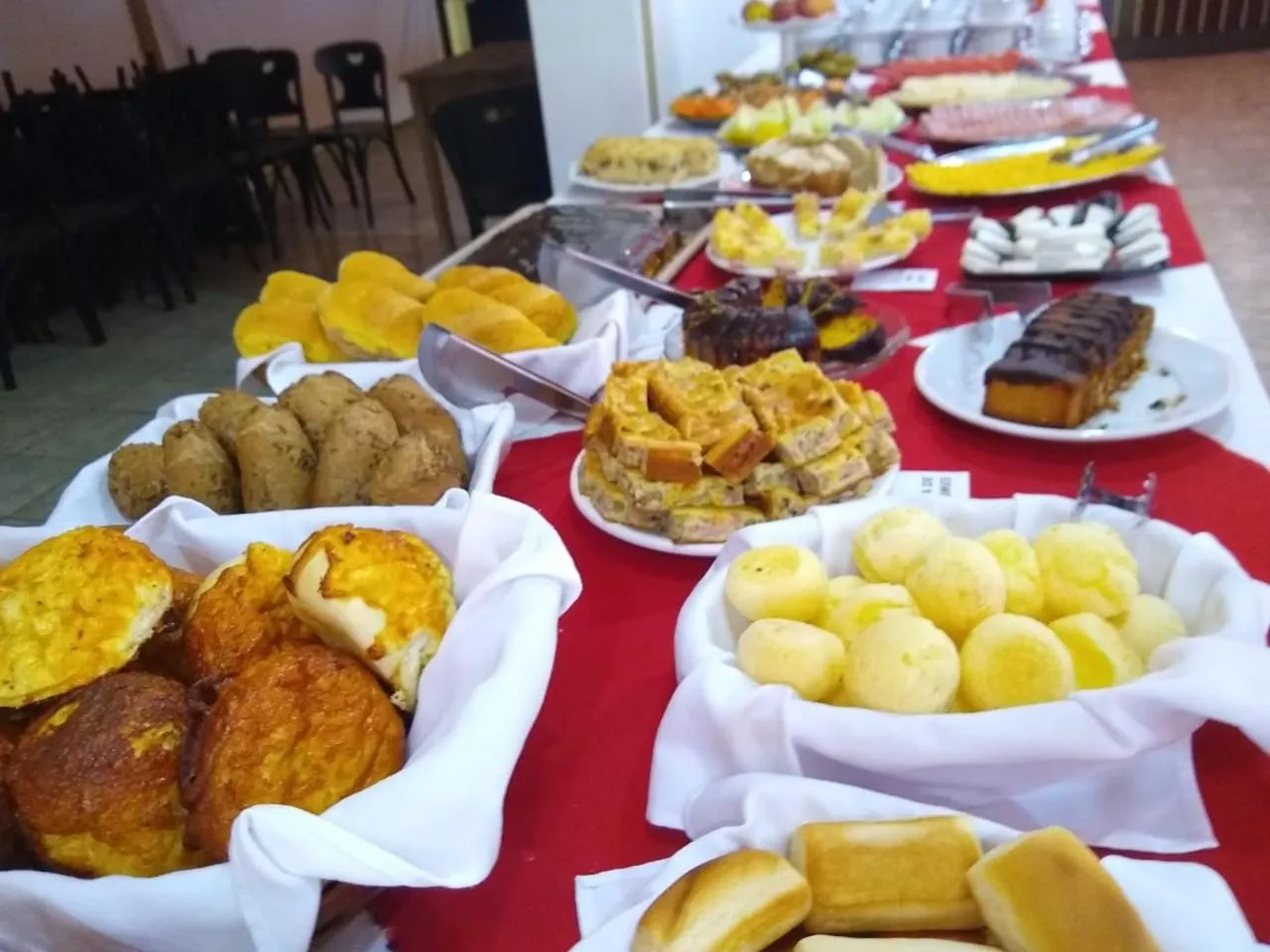 Breakfast in Pousada Casablanca Águas de São Pedro - Próximo ao Thermas Water Park