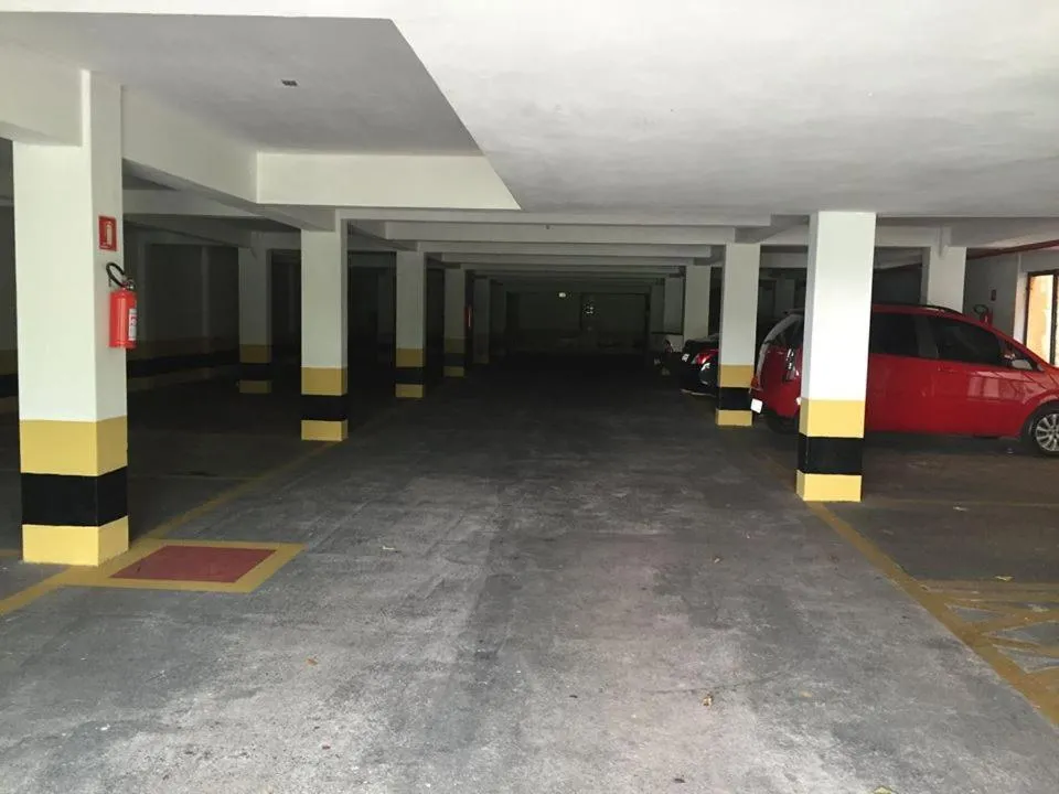 Parking in Pousada Casablanca Águas de São Pedro - Próximo ao Thermas Water Park