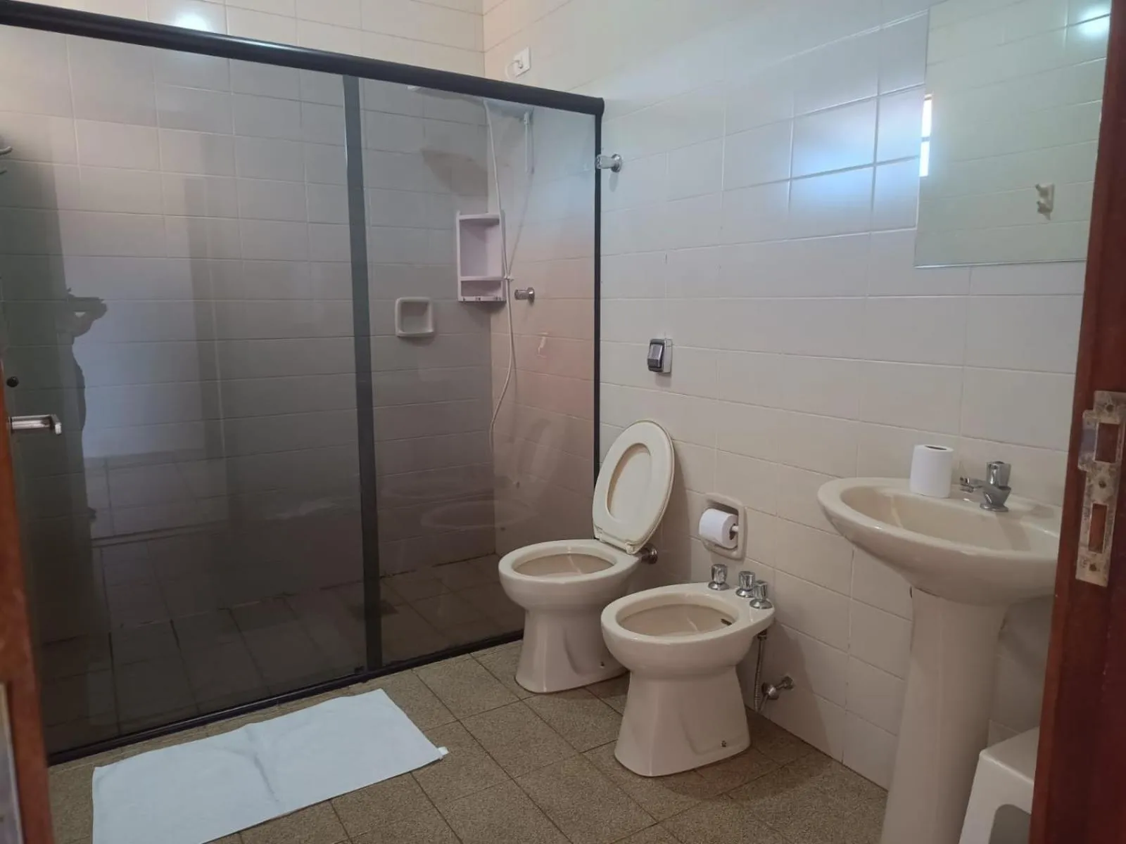 Bathroom in Pousada Casablanca Águas de São Pedro - Próximo ao Thermas Water Park