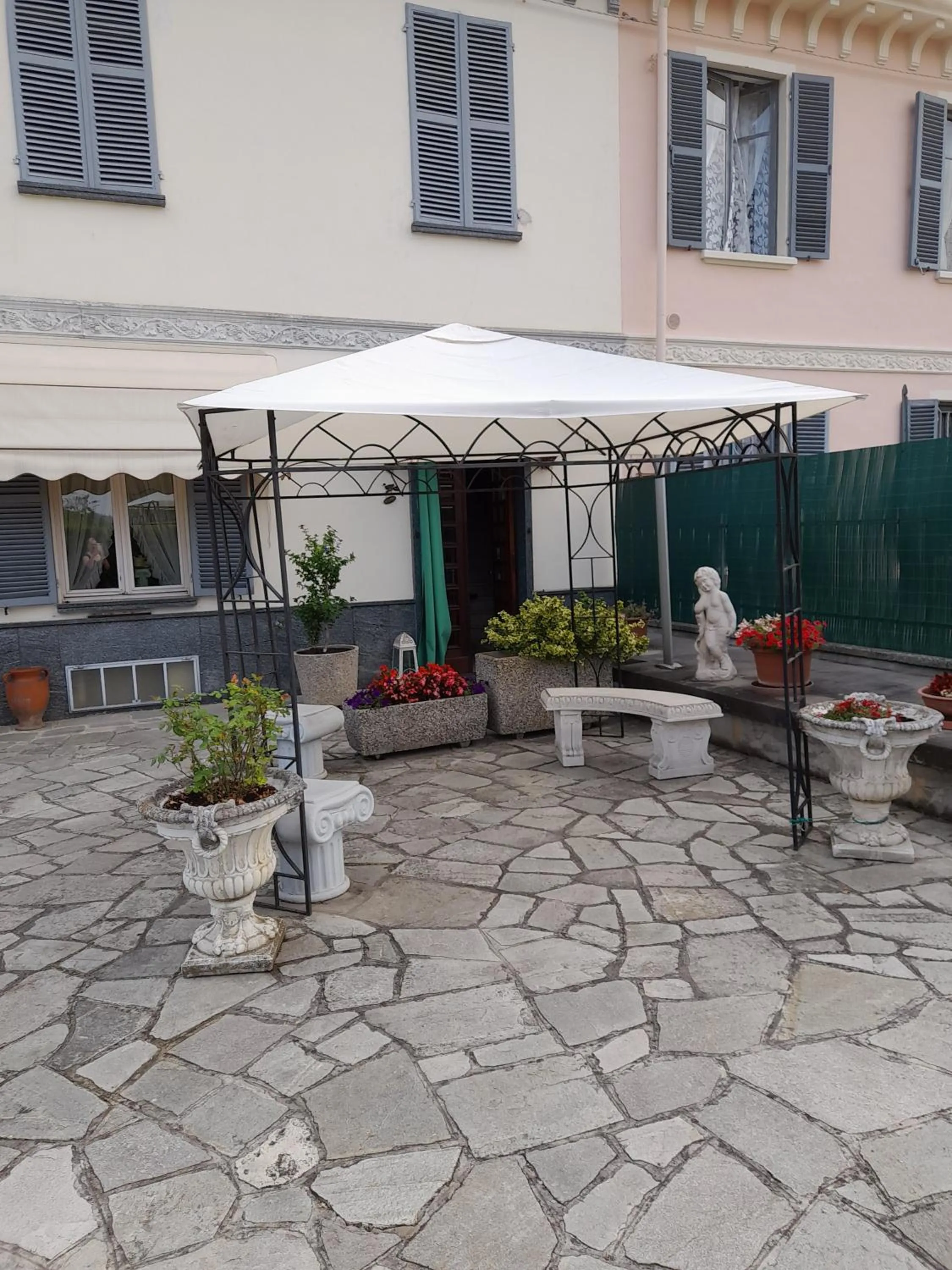 Garden in Da Betty