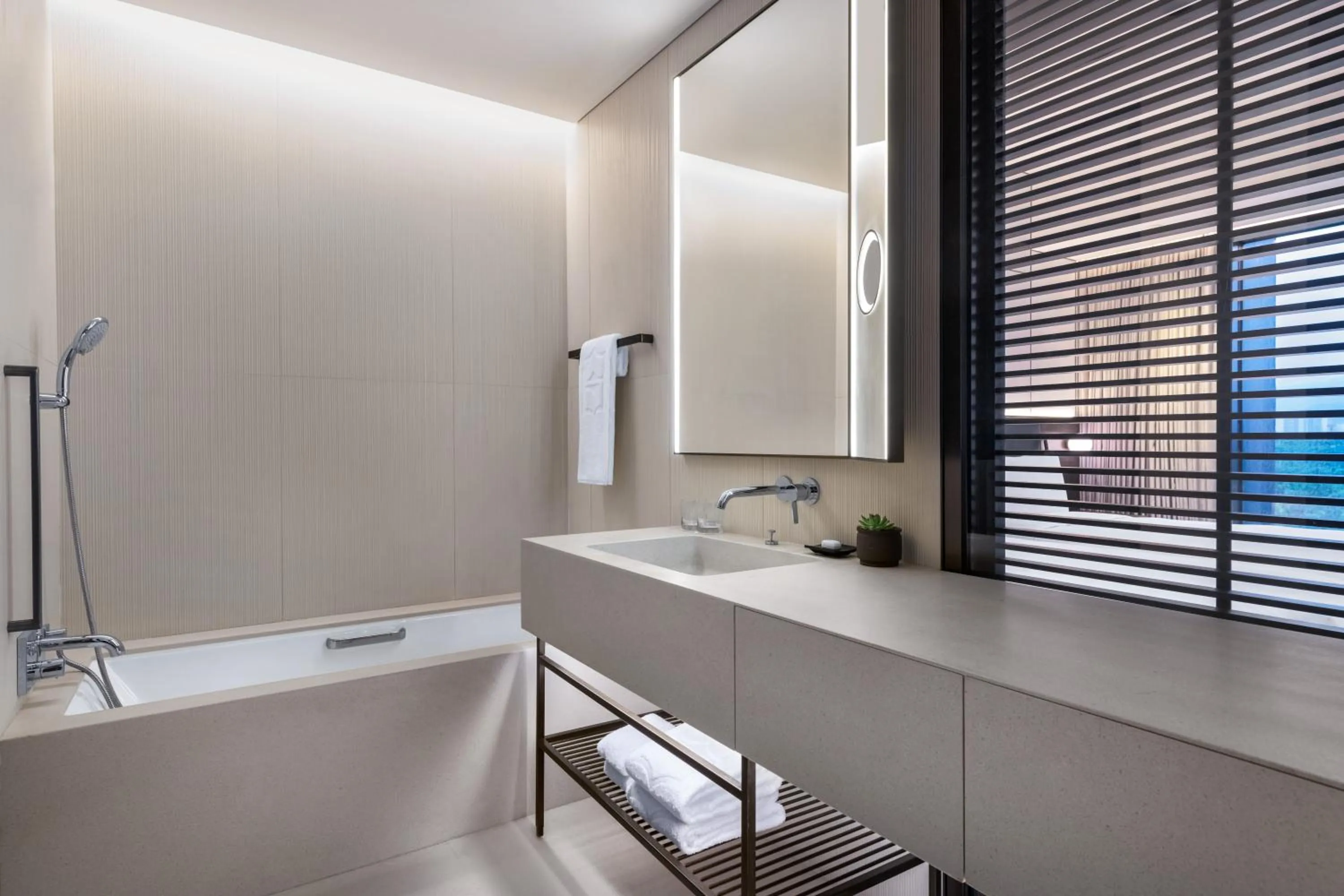 Toilet in Shangri-La Shougang Park, Beijing