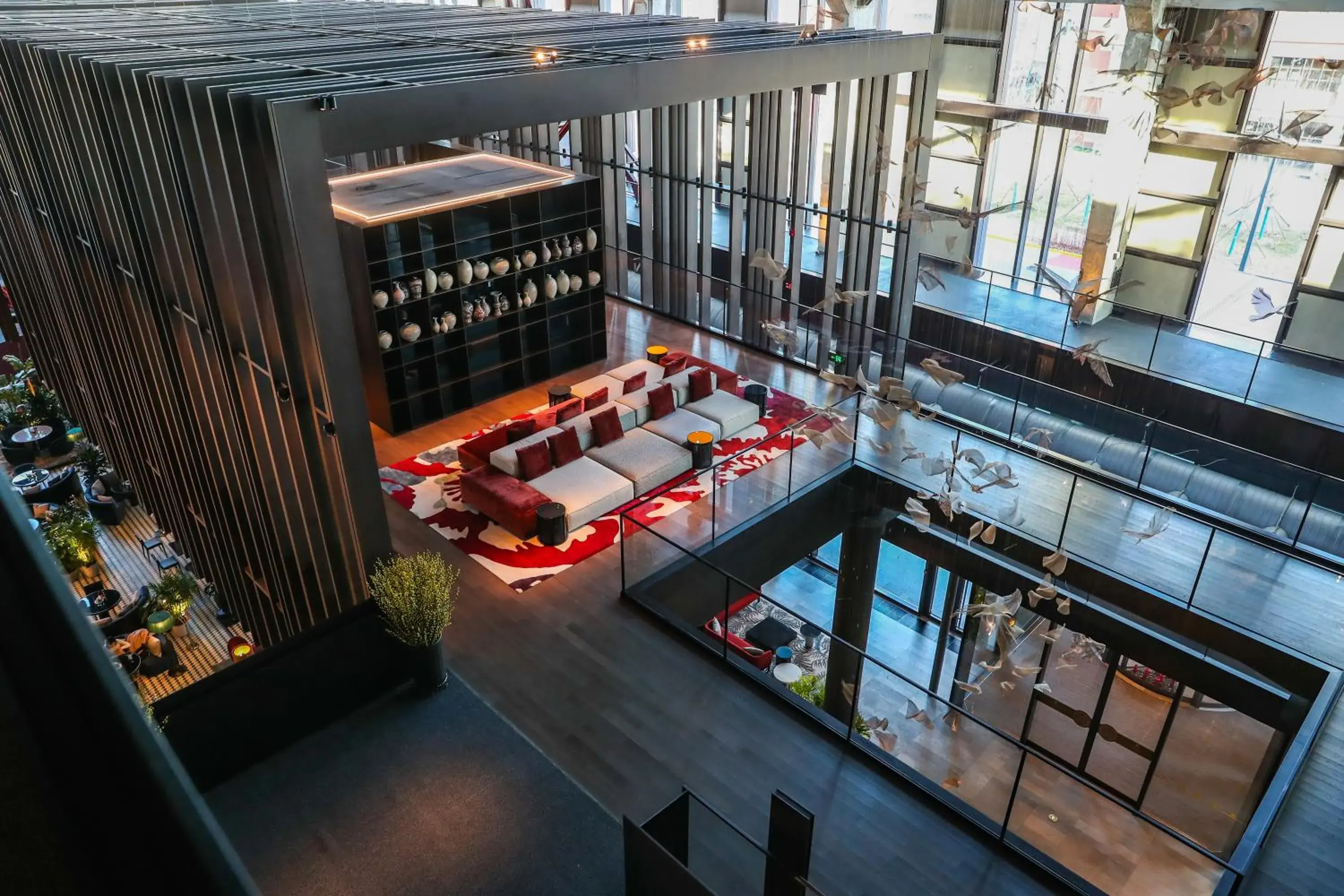 Lounge or bar in Shangri-La Shougang Park, Beijing Lounge or bar in Shangri-La Shougang Park, Beijing