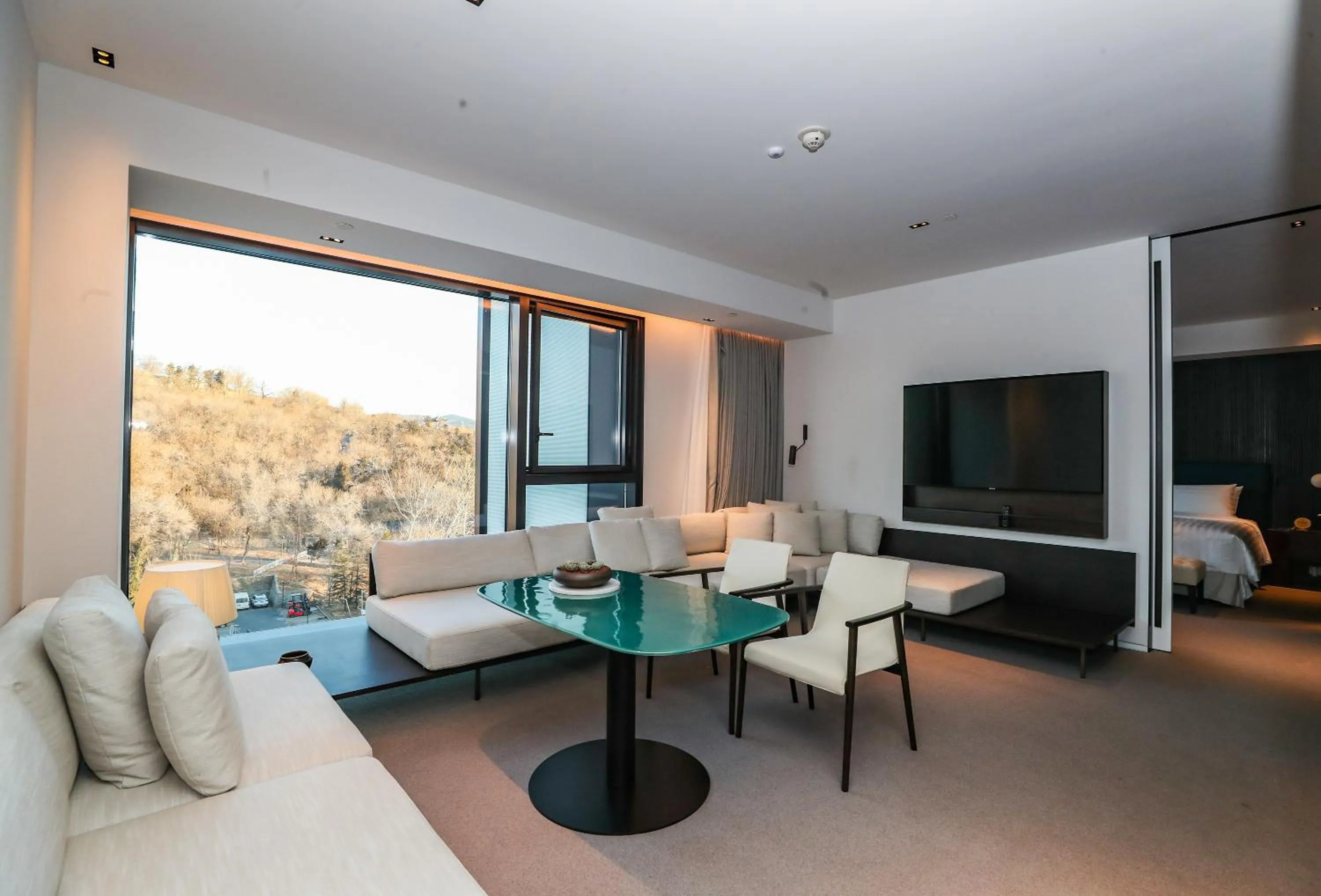 Living room in Shangri-La Shougang Park, Beijing