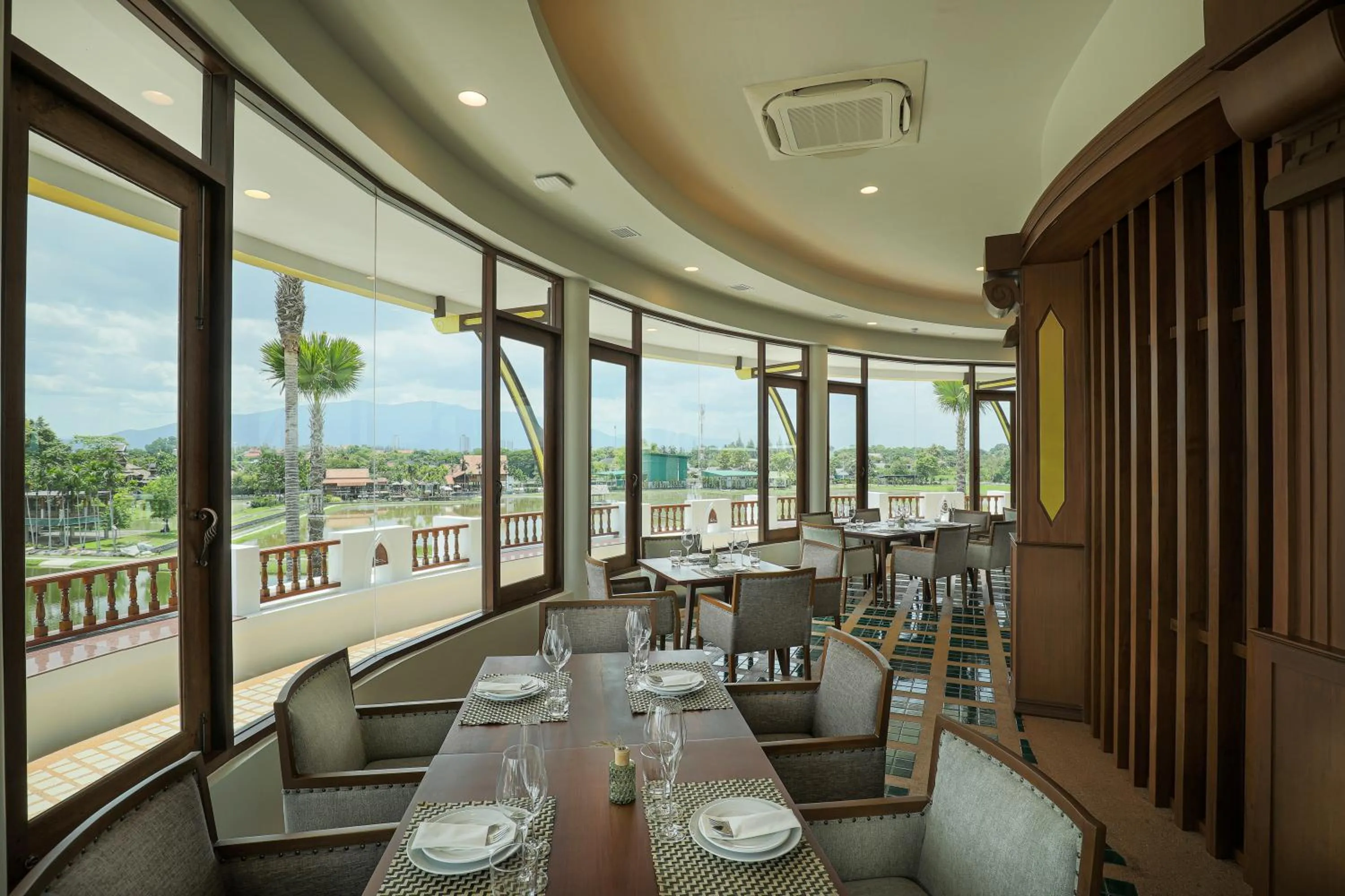 Restaurant/places to eat in Thantara Resort Chiang Mai