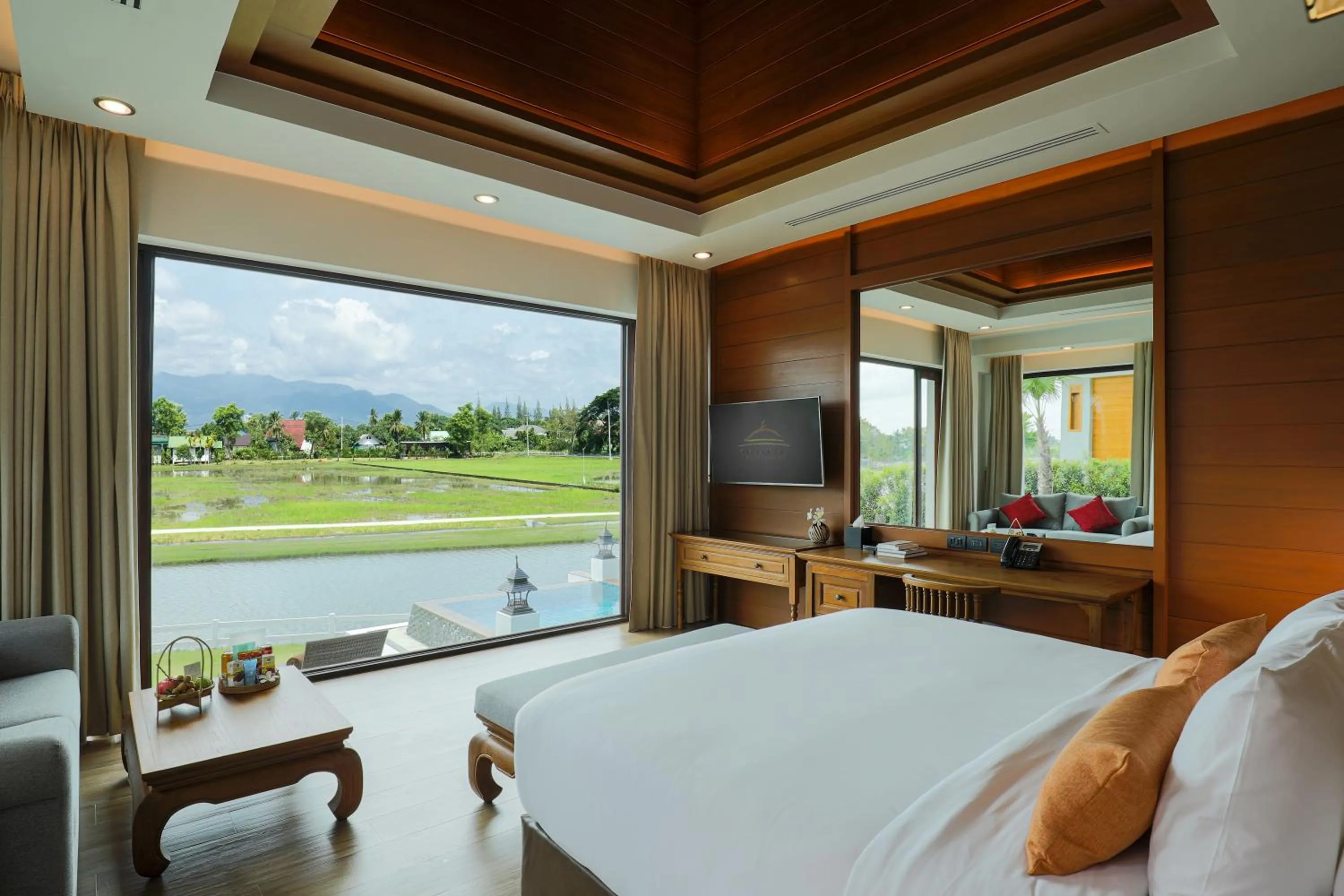 Photo of the whole room, Bed in Thantara Resort Chiang Mai