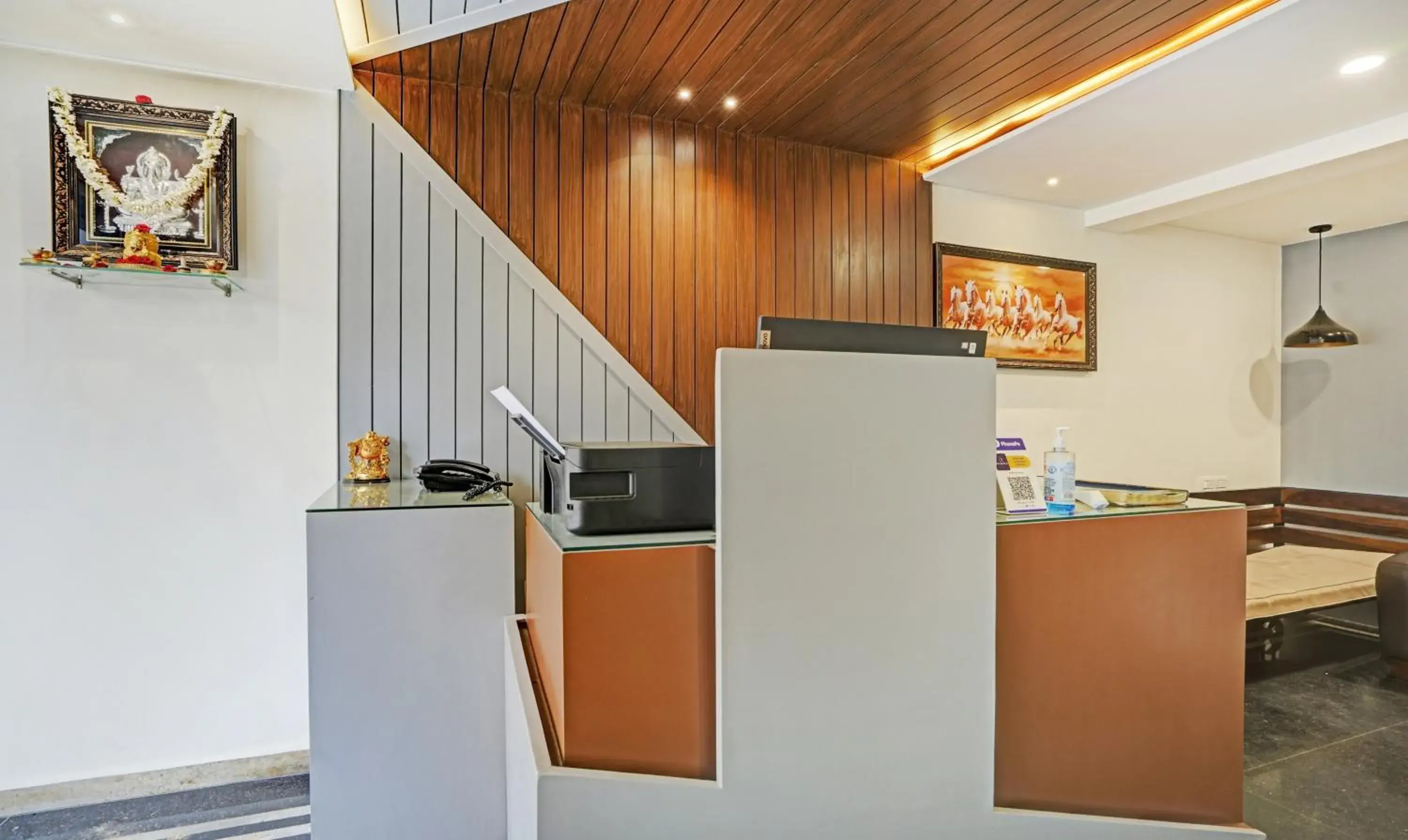 Lobby or reception in Itsy Hotels Purple Suites Lobby or reception in Itsy Hotels Purple Suites