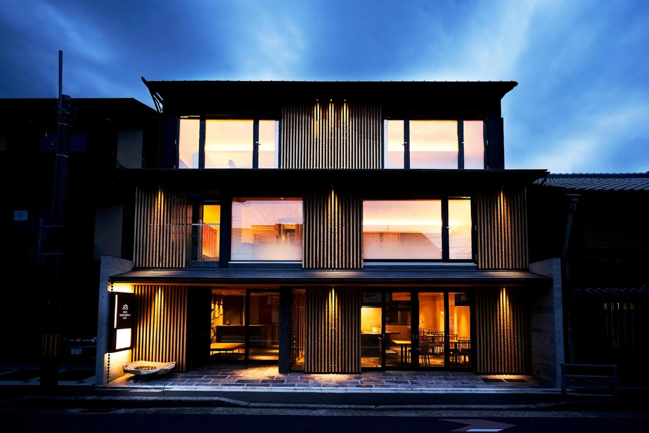 Property building in Kikokutei Bekkan