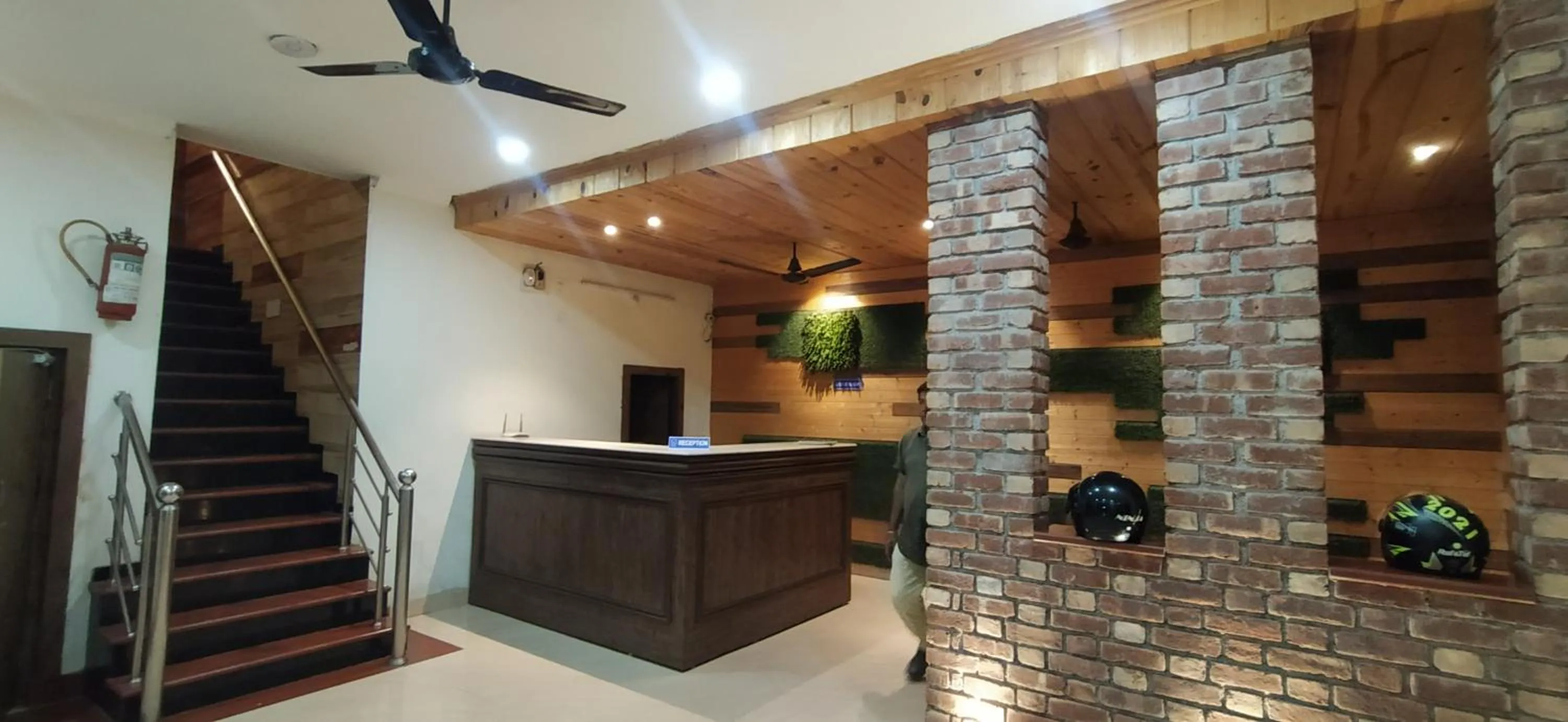 Lobby or reception in Hotel Samrat