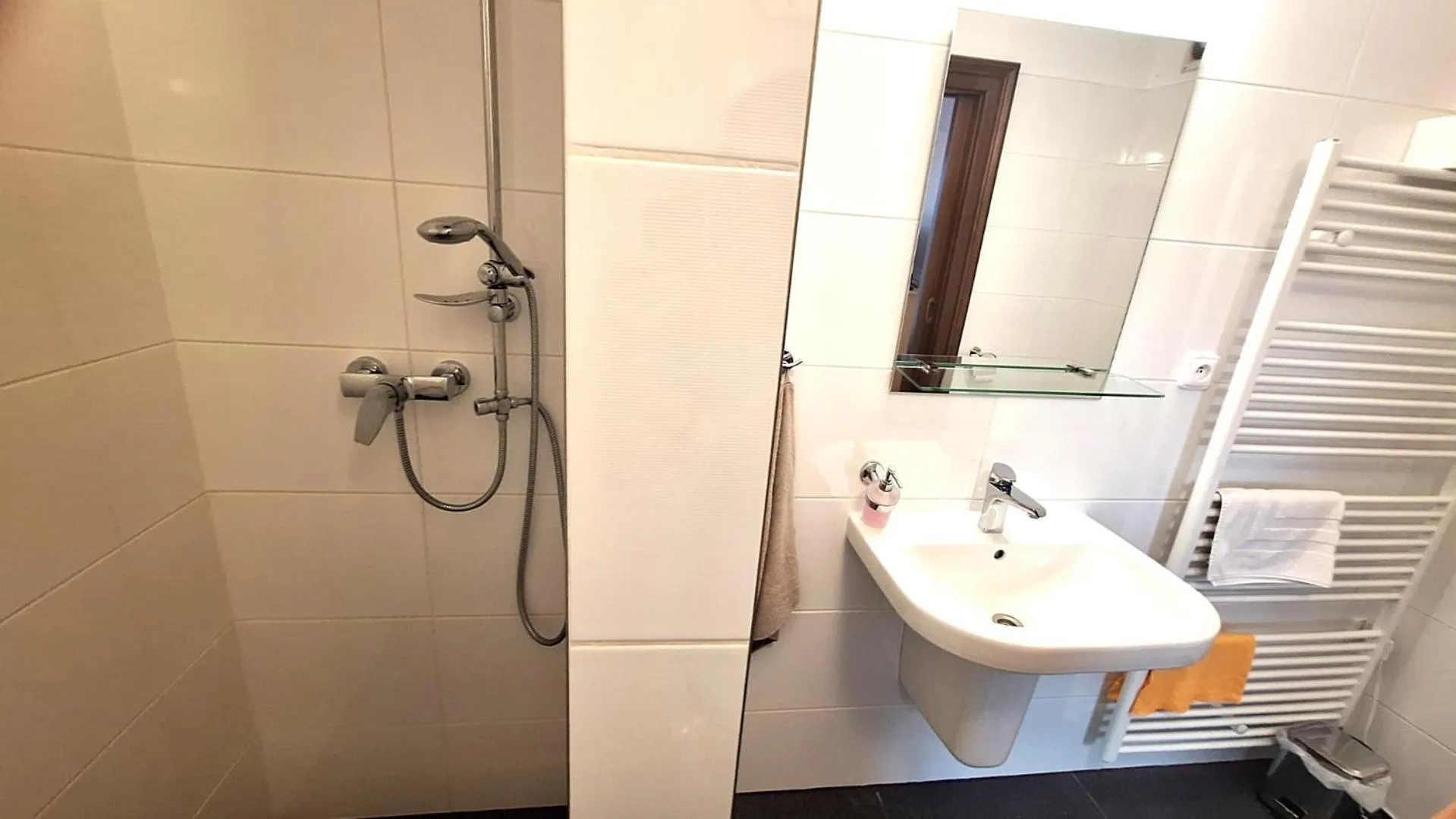 Shower in Penzion Johannes, Rýmařov - Stará Ves