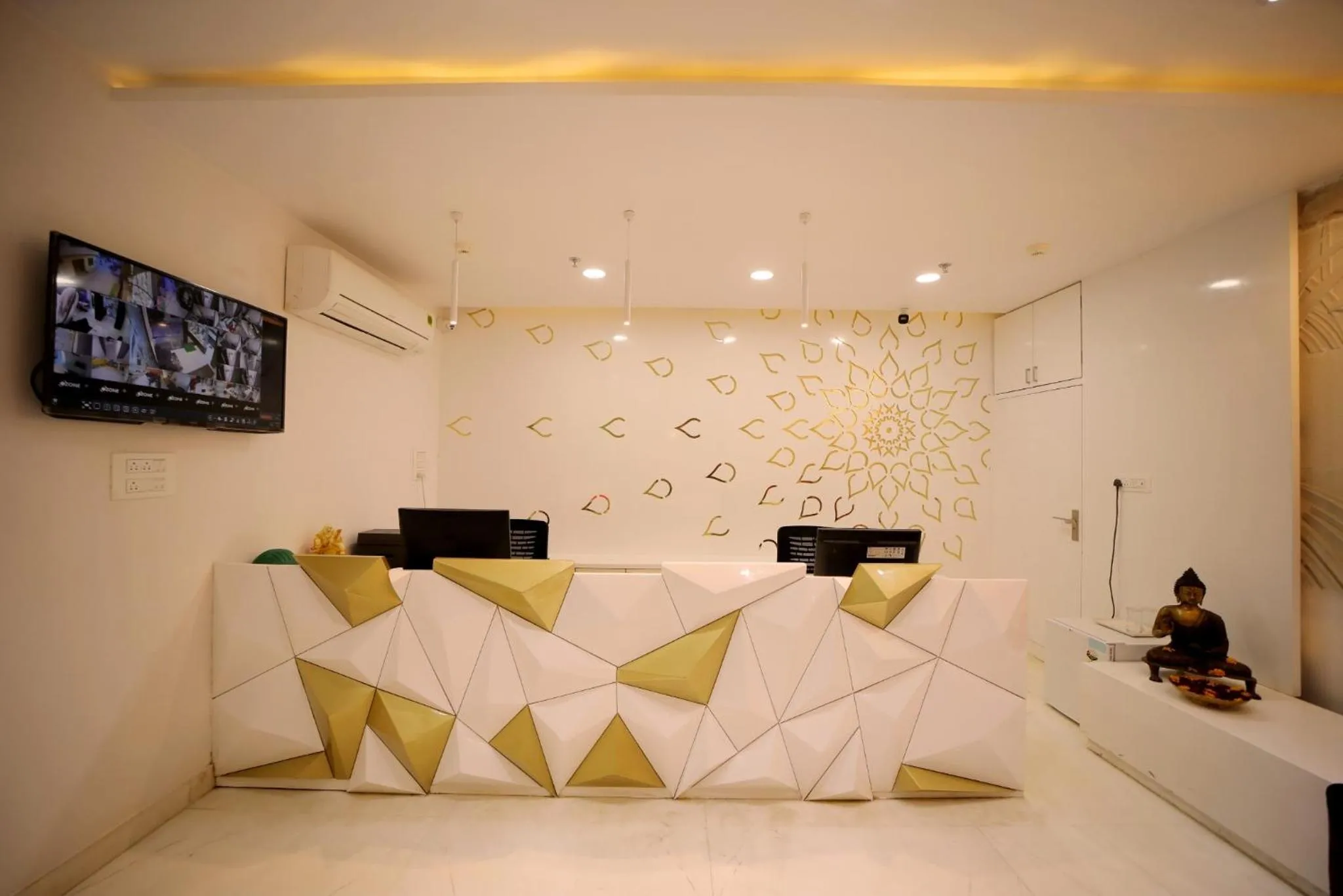 Lobby or reception, Bed in The RRA Kabras Hotel, Nathdwara