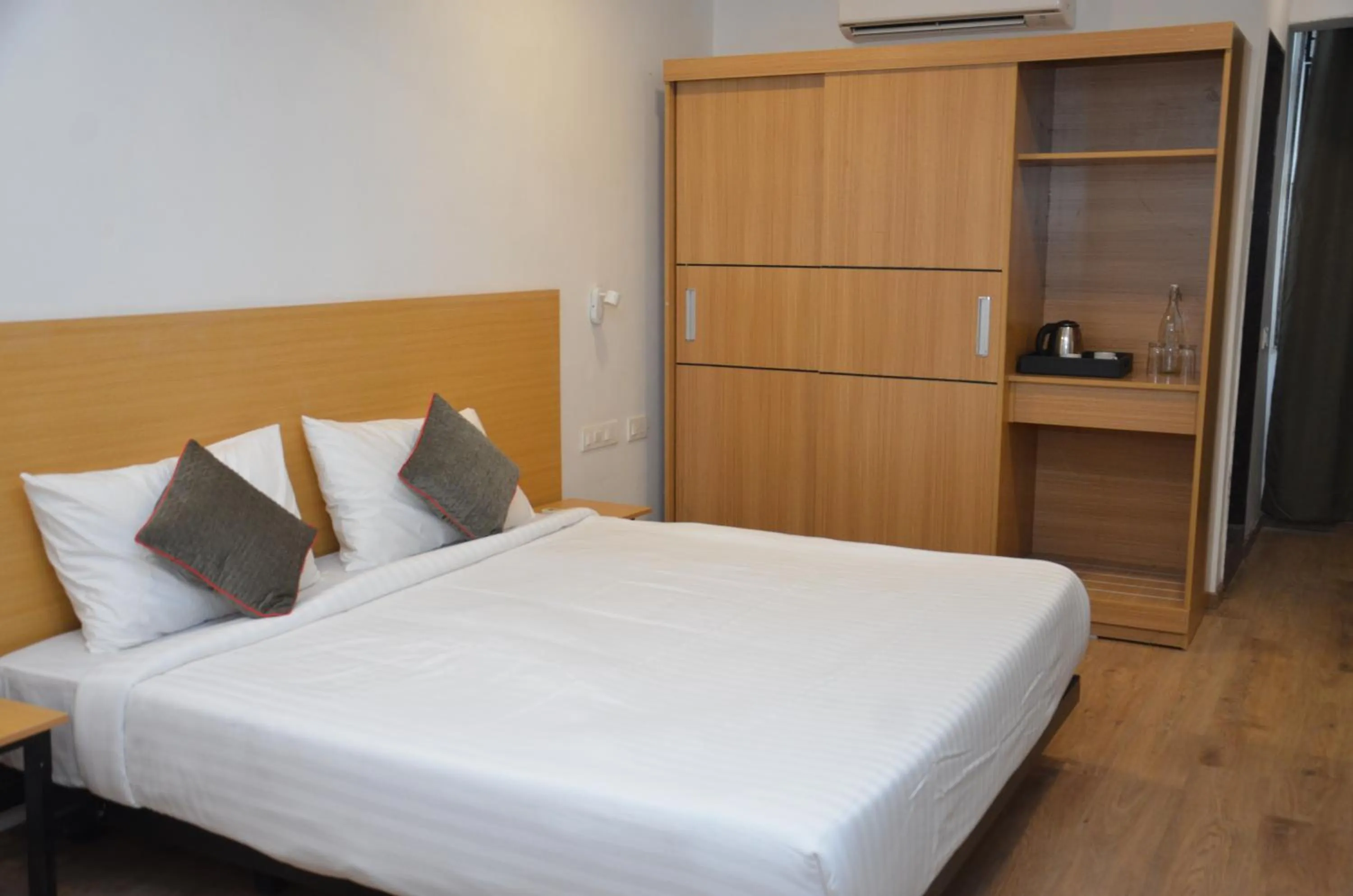 Bed in Lords Eco Inn Belagavi