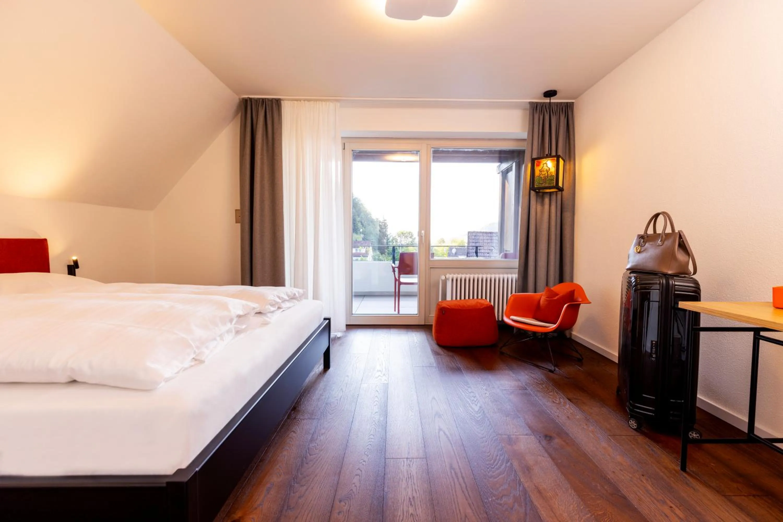 Photo of the whole room, Bed in schlossmühle - lean luxury boutique hotel