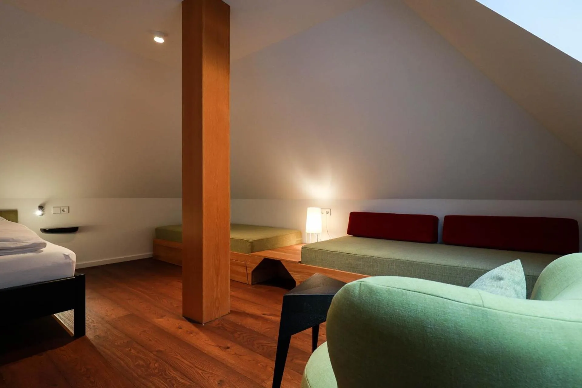 Photo of the whole room, Bed in schlossmühle - lean luxury boutique hotel